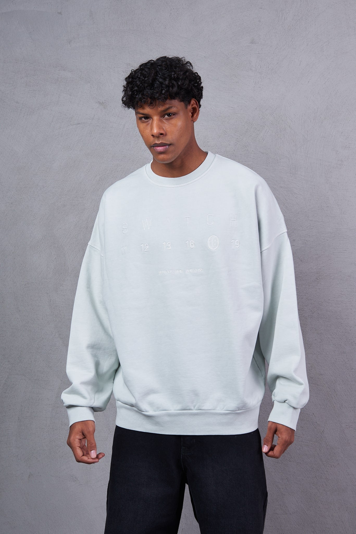 Man Active Oversized Sweatshirt
