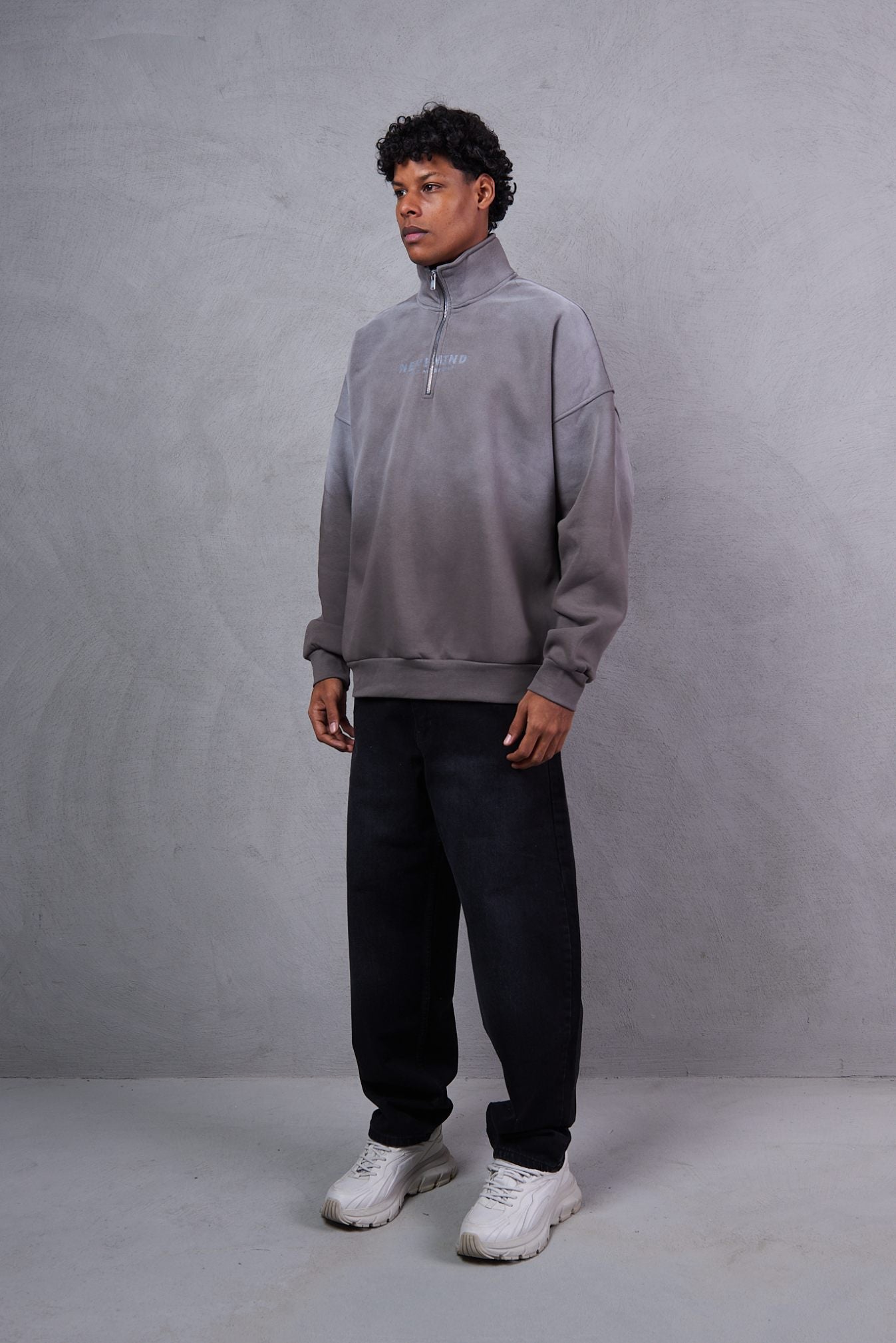 Alexander Wang Oversized Half-Zip Sweatshirt – Washed Asphalt / Black