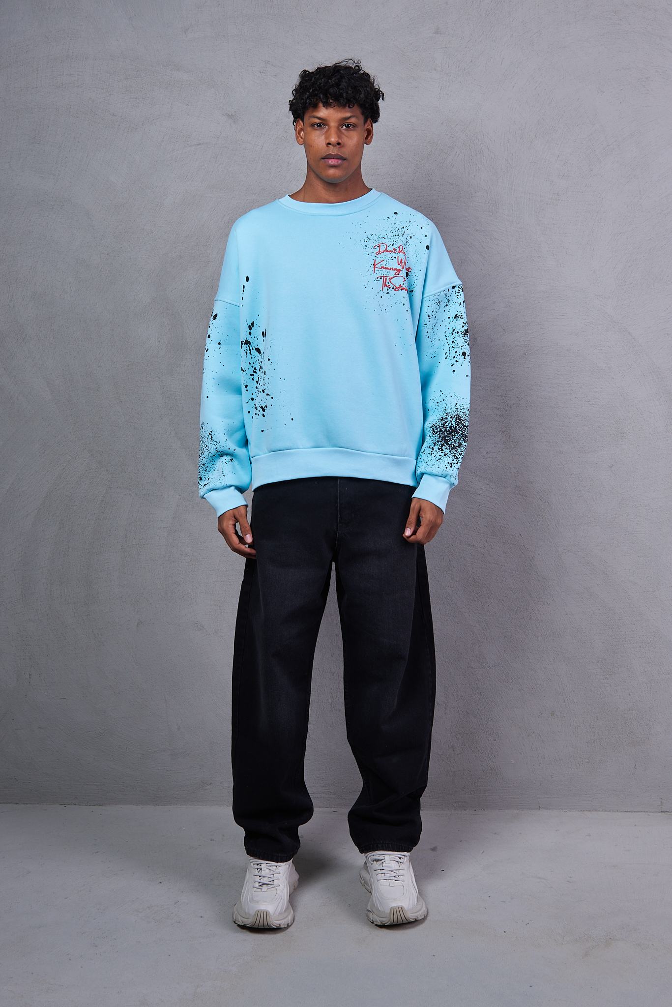 Plain Oversized Sweatshirt – Essential Cool
