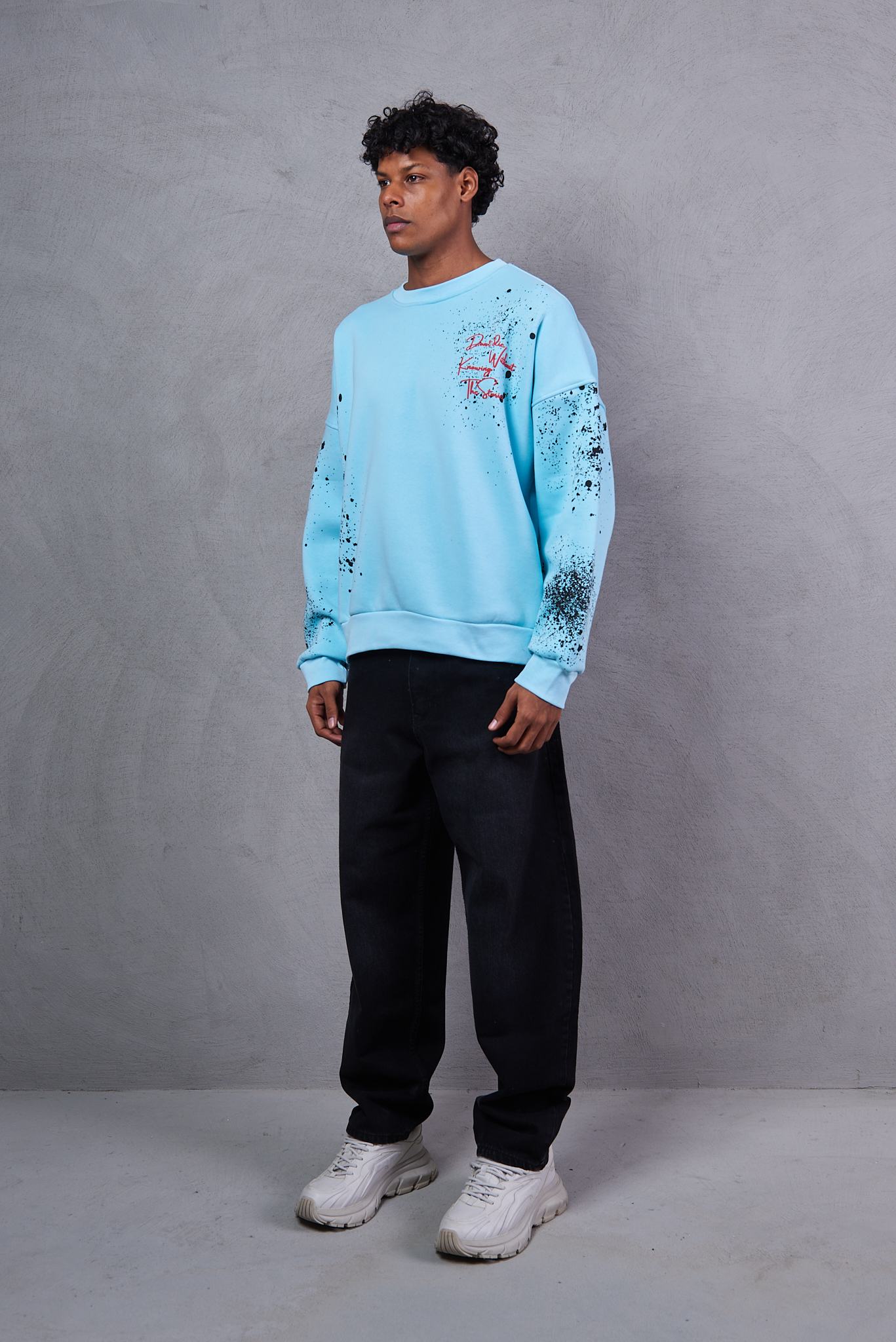 Plain Oversized Sweatshirt – Essential Cool