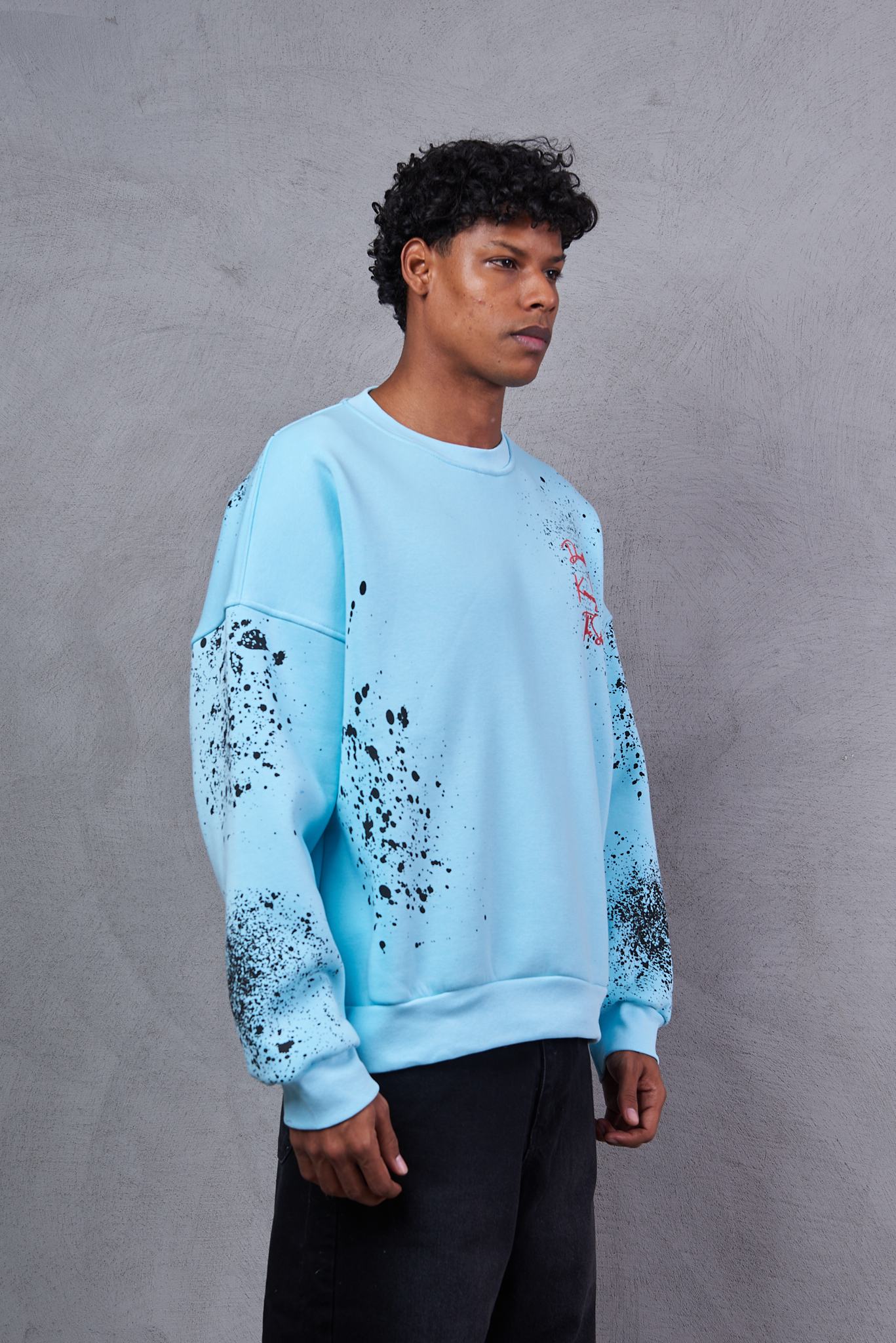 Plain Oversized Sweatshirt – Essential Cool
