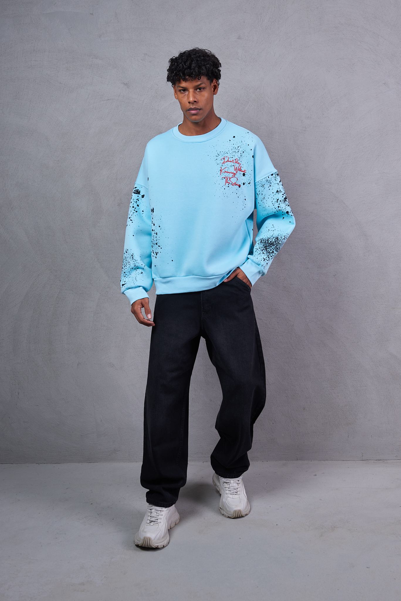Plain Oversized Sweatshirt – Essential Cool