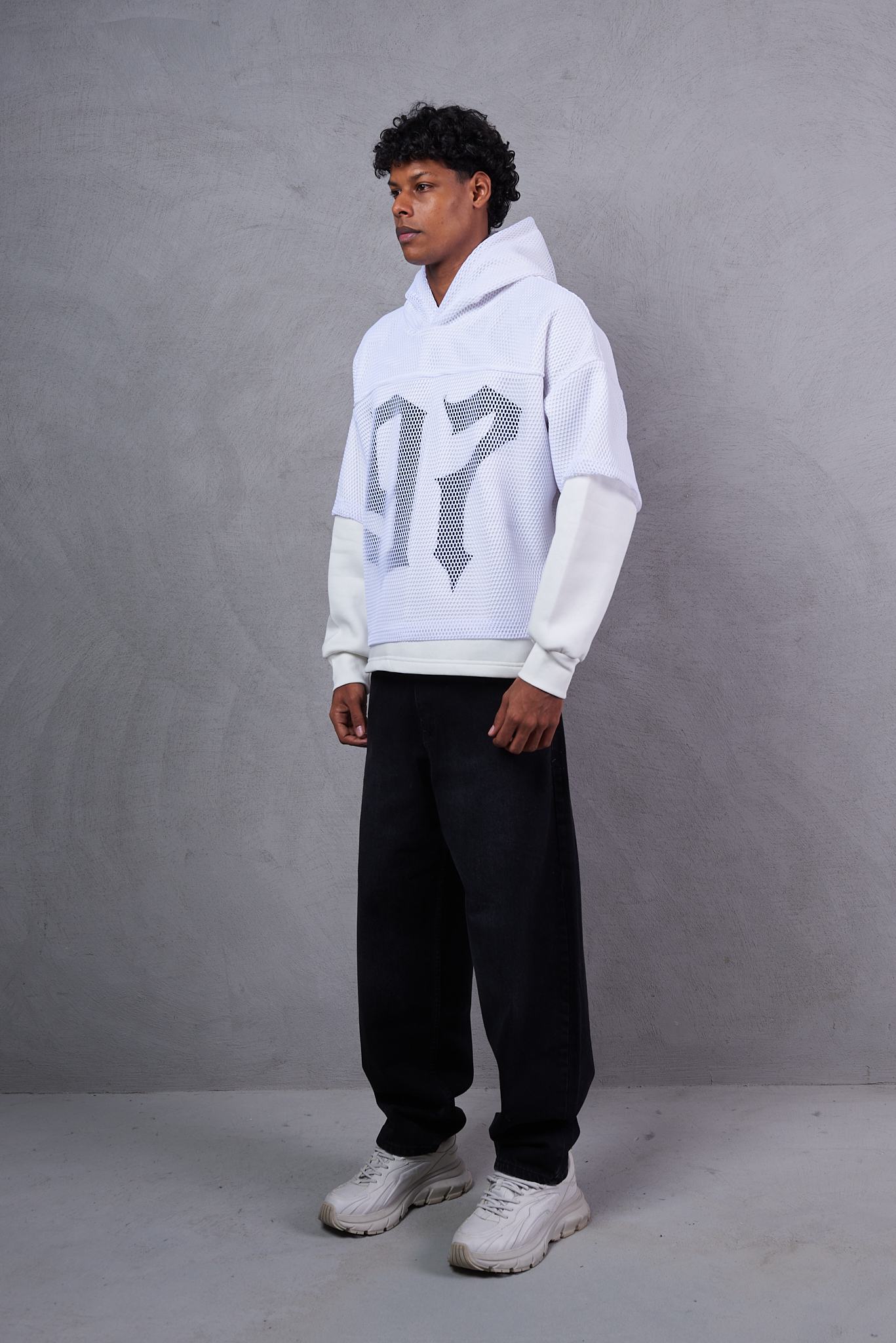 Men Typographic Print Oversized Hoodie