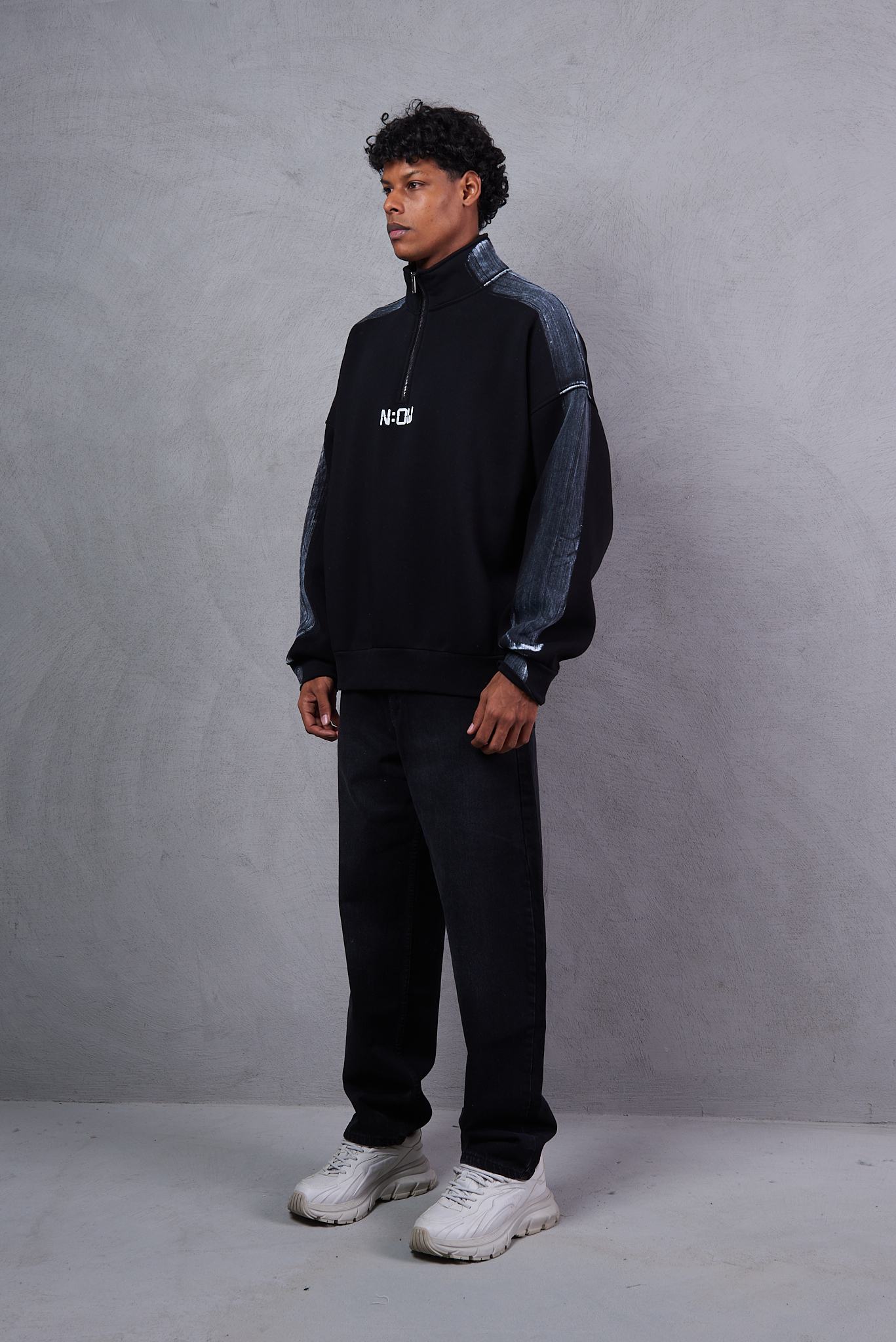 Martin Valen Sleeve-Striped Half-Zip Black Sweatshirt