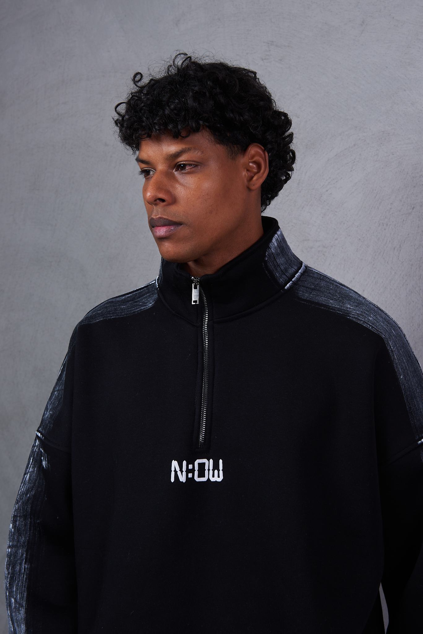 Martin Valen Sleeve-Striped Half-Zip Black Sweatshirt