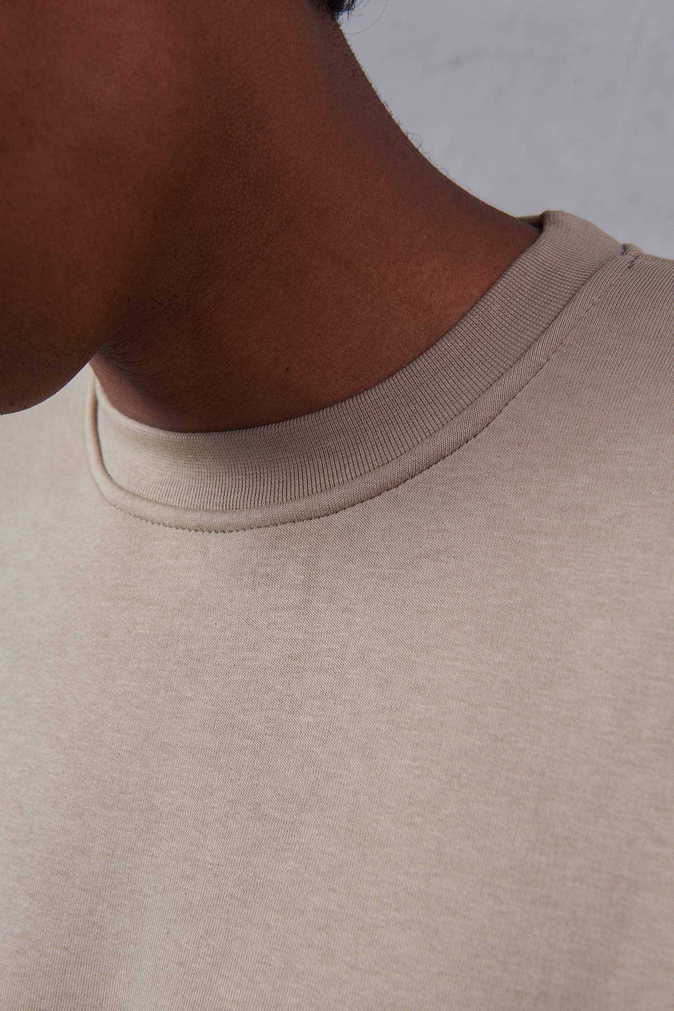 Basic Crewneck Sweatshirt – Greige