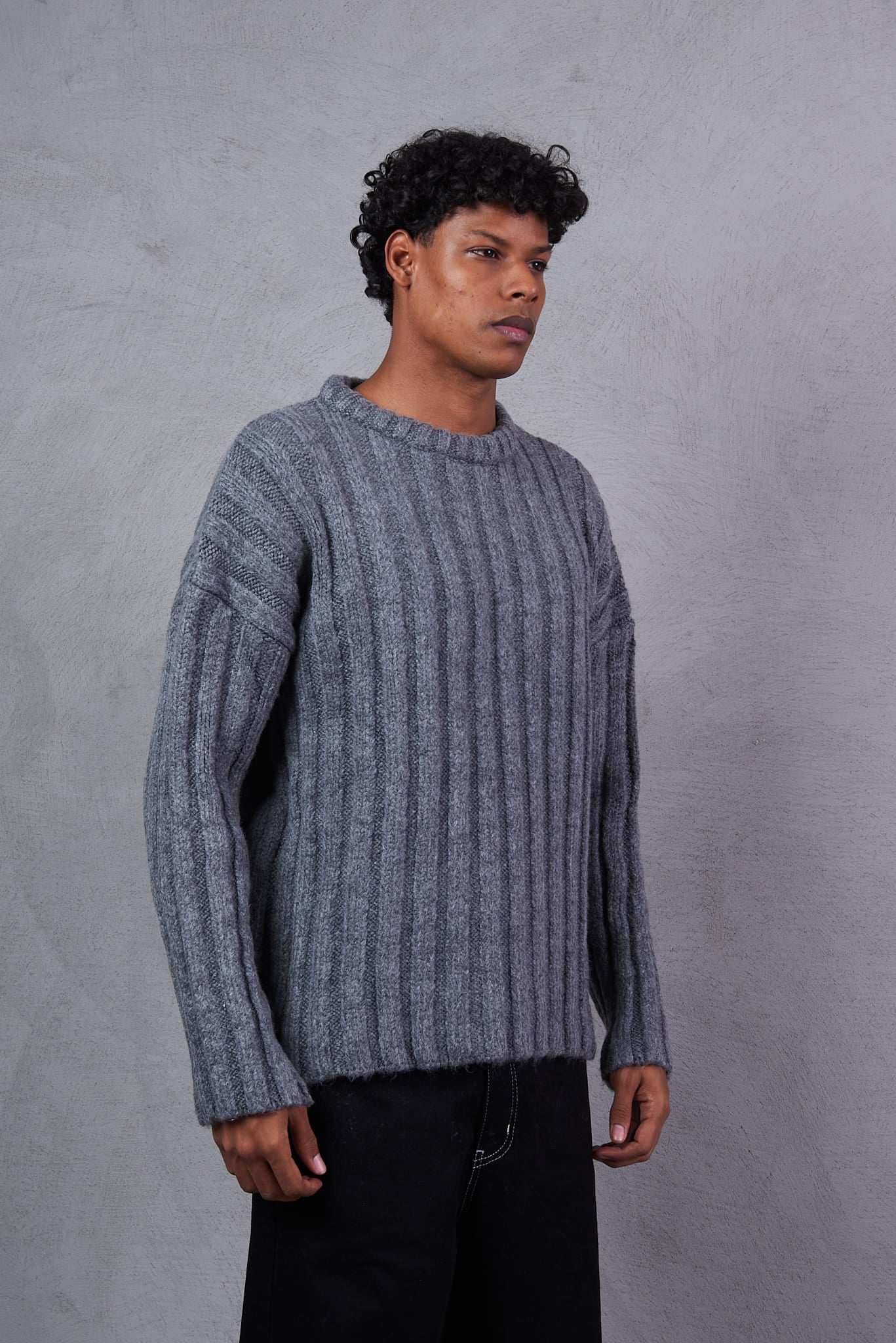 Trendyol Men Solid Sweatshirt