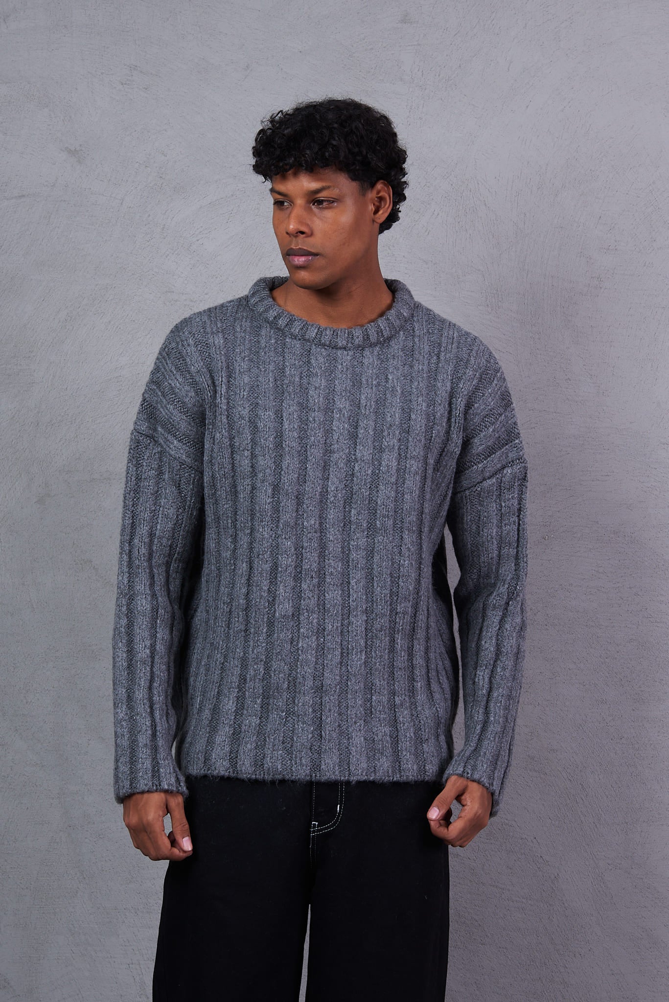 Trendyol Men Solid Sweatshirt