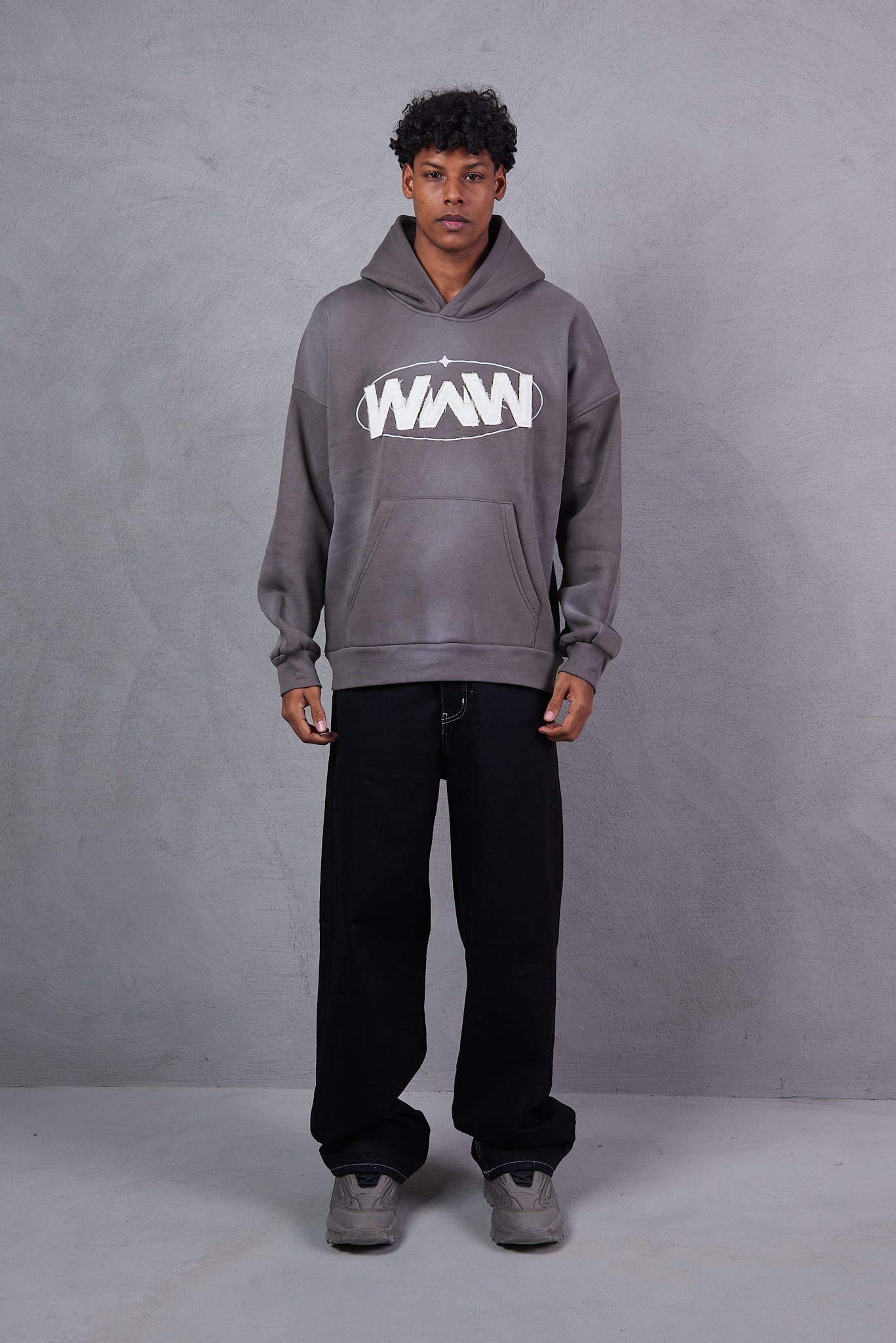 Men's Solid Hooded Full Sleeves Regular Fit Hoodie