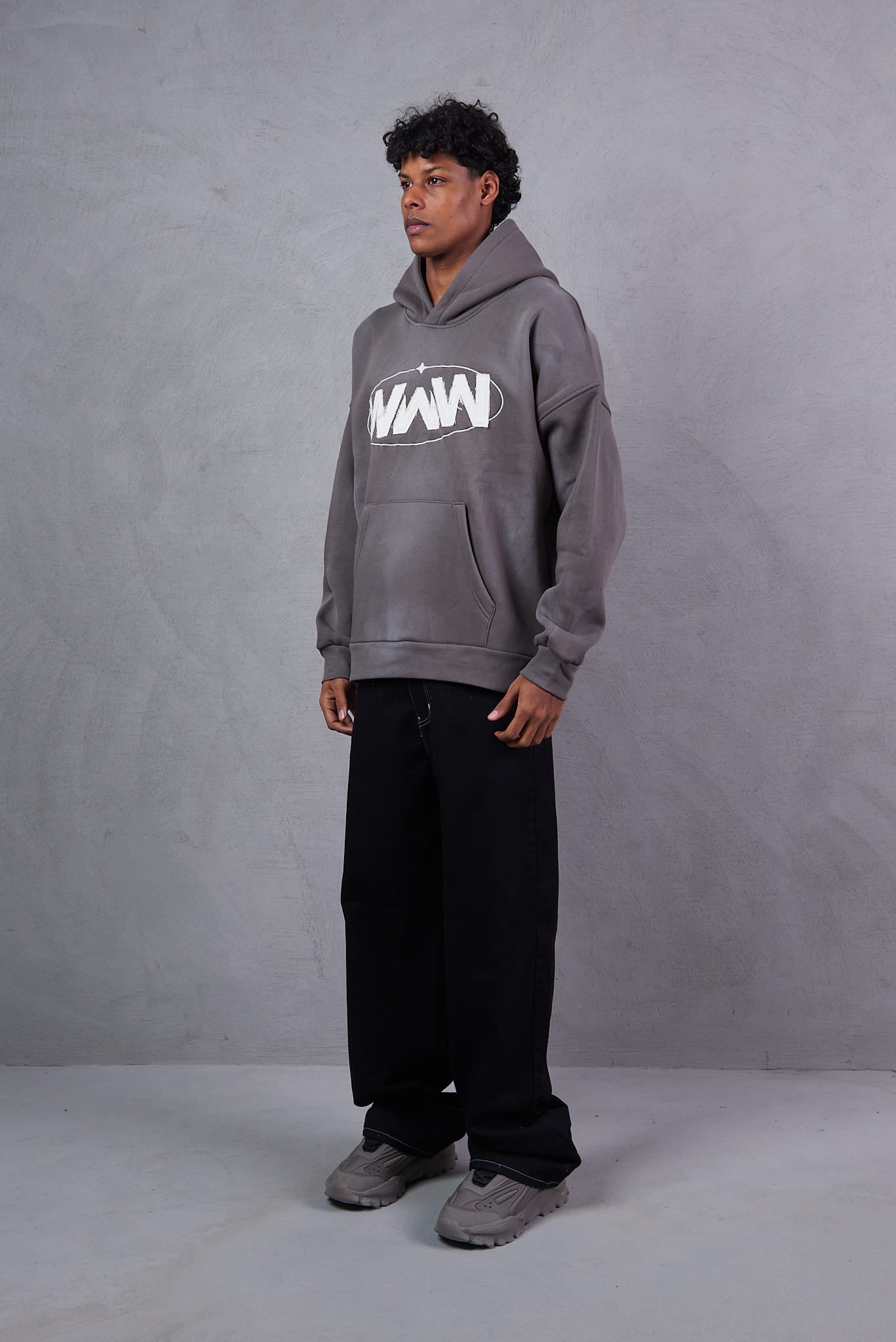 Men's Solid Hooded Full Sleeves Regular Fit Hoodie