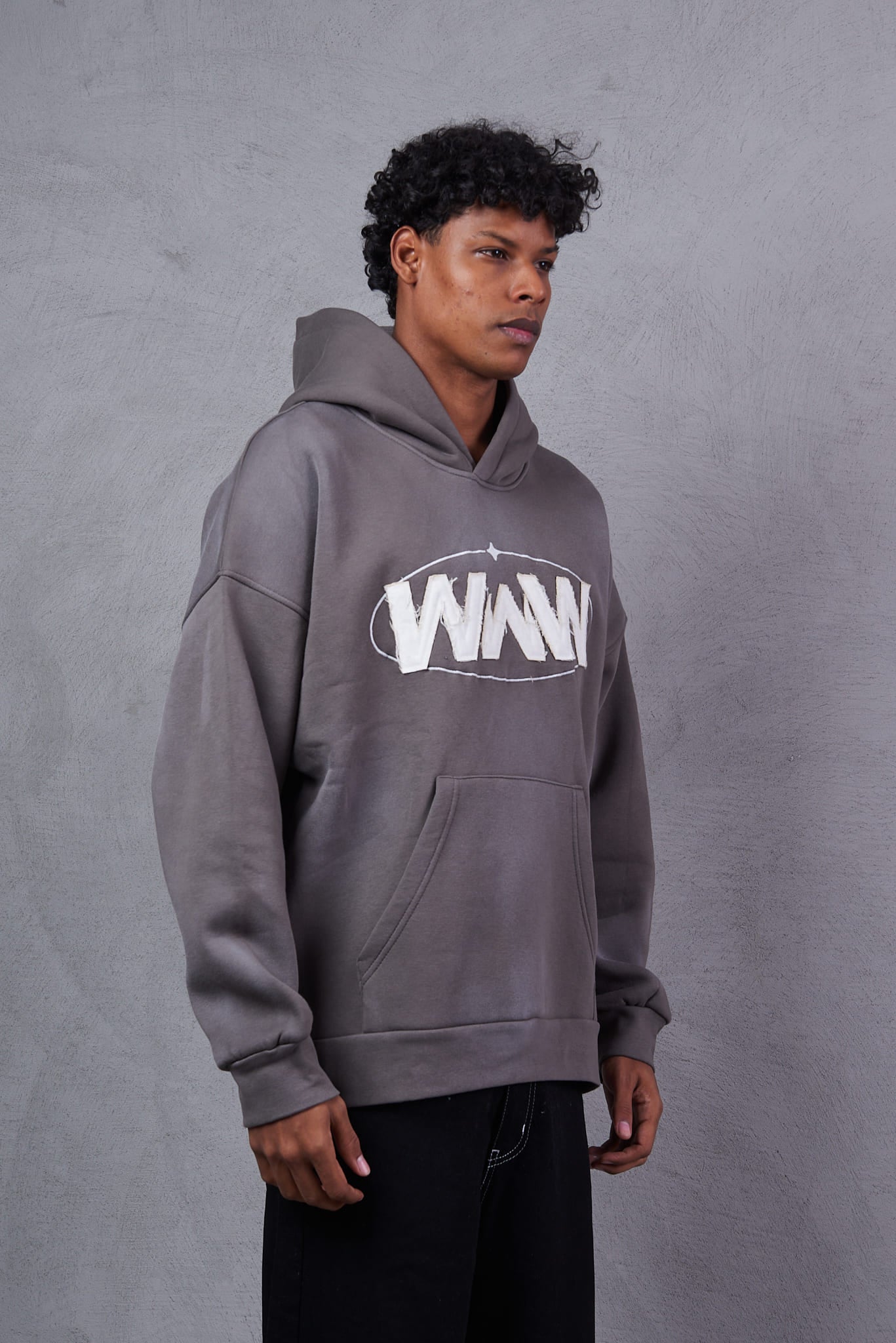 Men's Solid Hooded Full Sleeves Regular Fit Hoodie