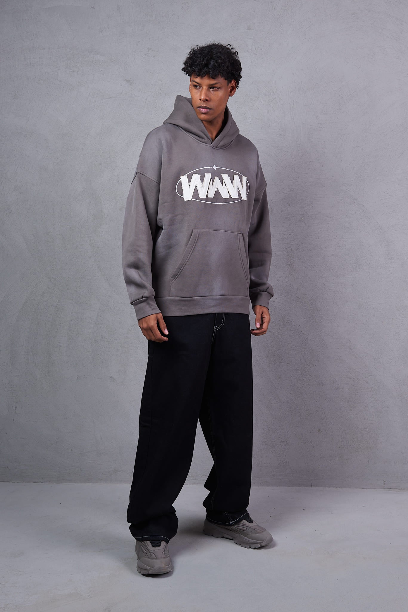 Men's Solid Hooded Full Sleeves Regular Fit Hoodie
