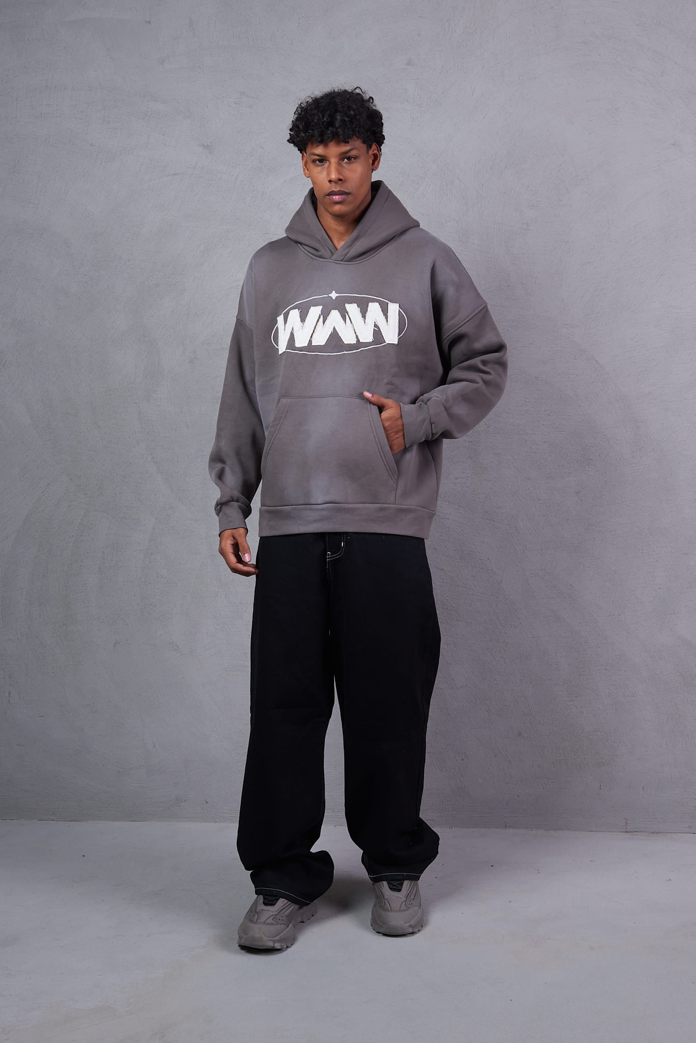 Men's Solid Hooded Full Sleeves Regular Fit Hoodie