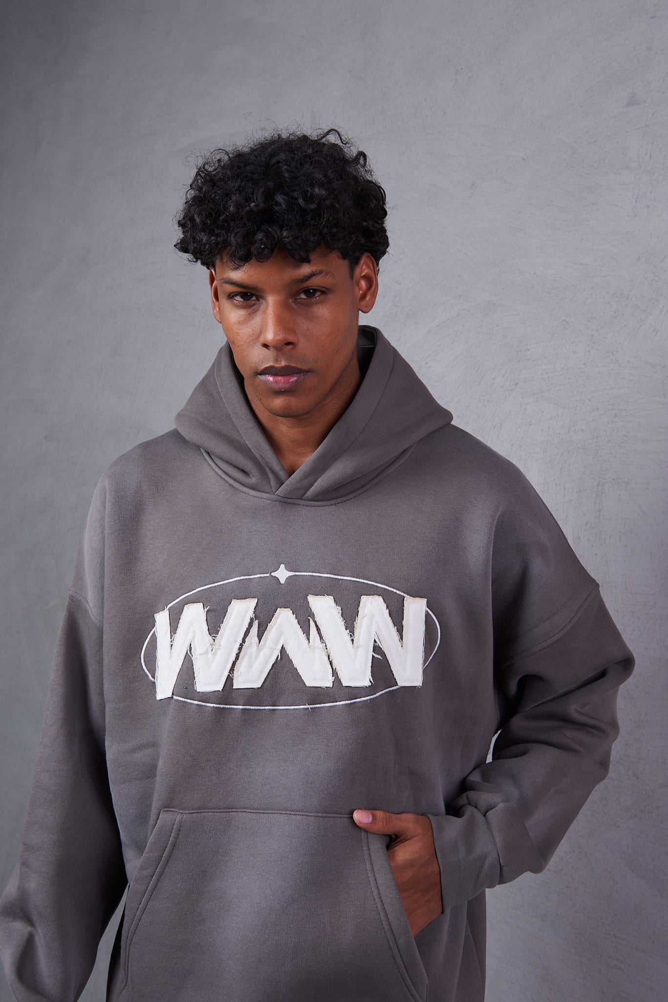 Men's Solid Hooded Full Sleeves Regular Fit Hoodie