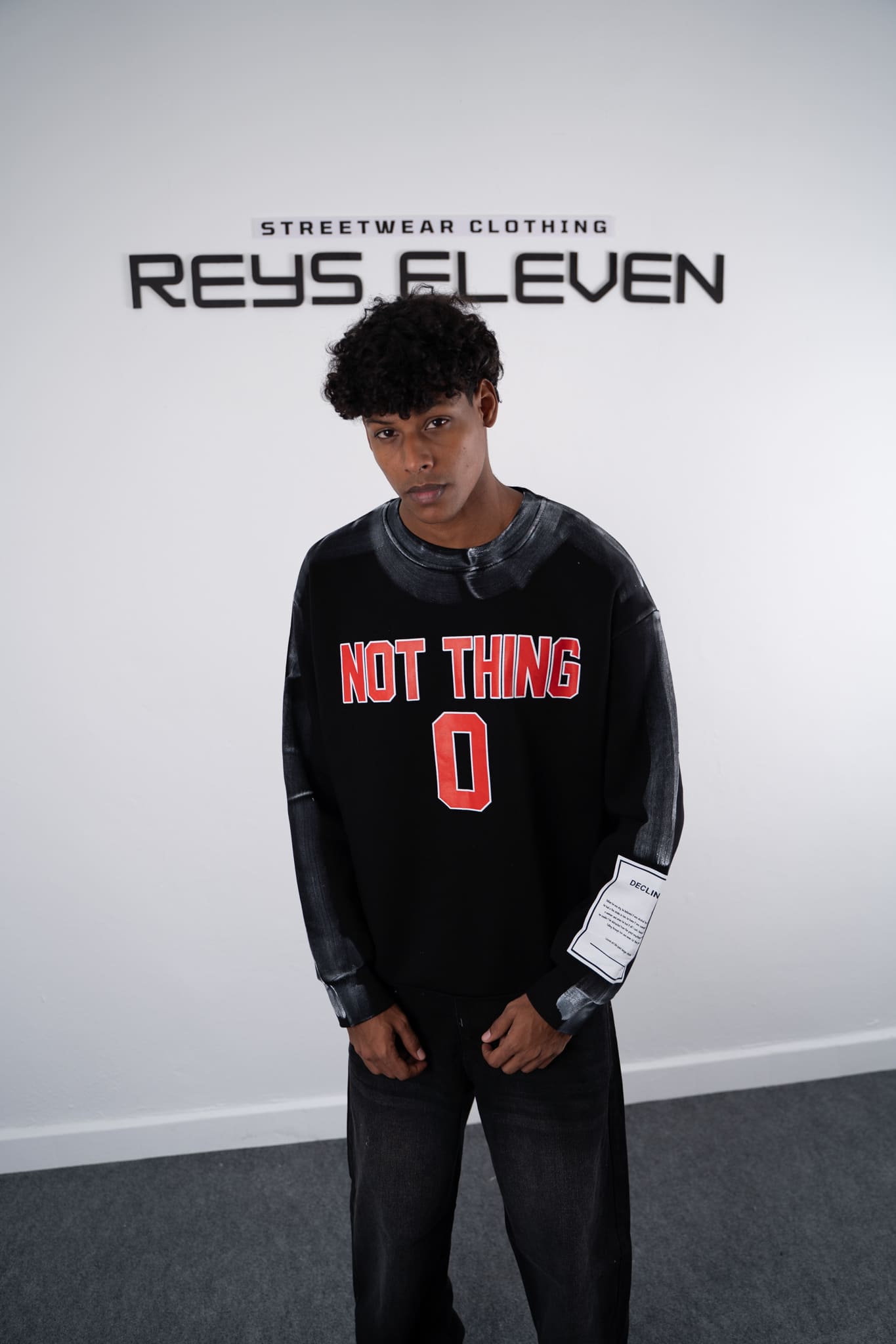 Oversized Graffiti Sweatshirt – Men