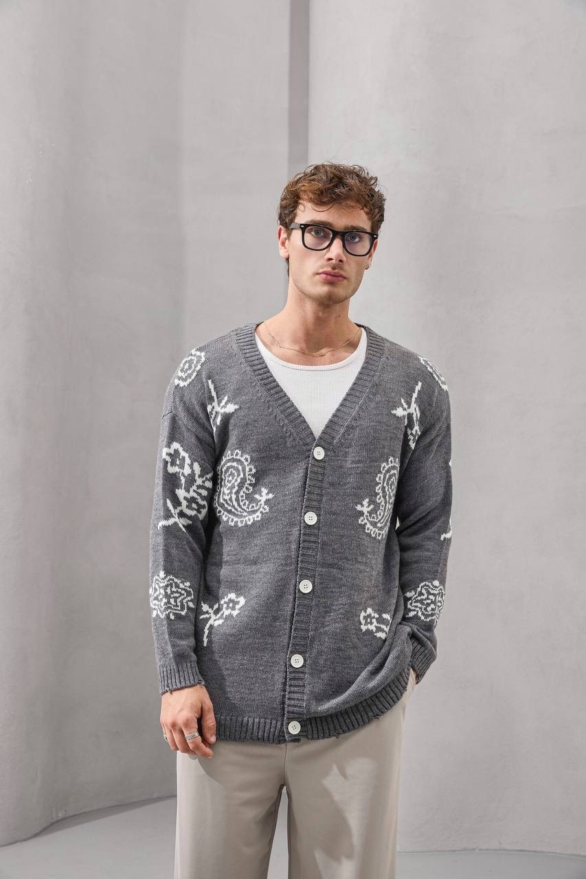 Paisley Heritage Knit Cardigan – Classic Comfort Meets Modern Detailing