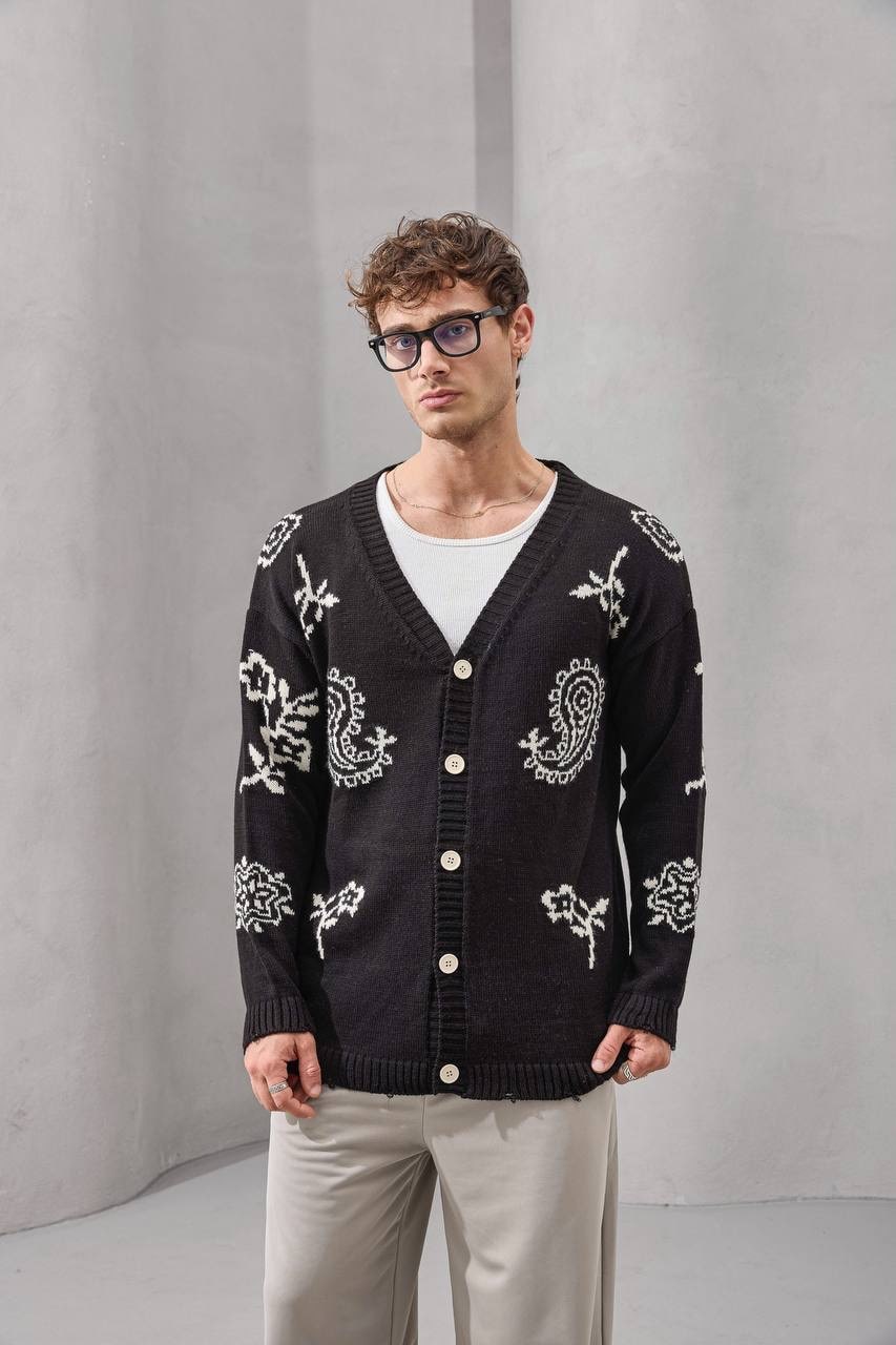 Paisley Heritage Knit Cardigan – Classic Comfort Meets Modern Detailing