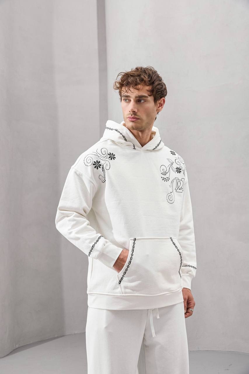 Floral Scroll Embroidered Hoodie – Elegant Streetwear Essential