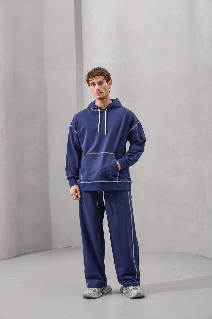 Contrast Stitch Oversized Hoodie – Minimal Street Style Essential
