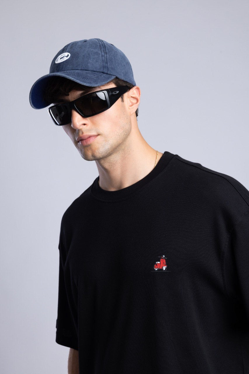 Relax Graphic Black T-Shirt