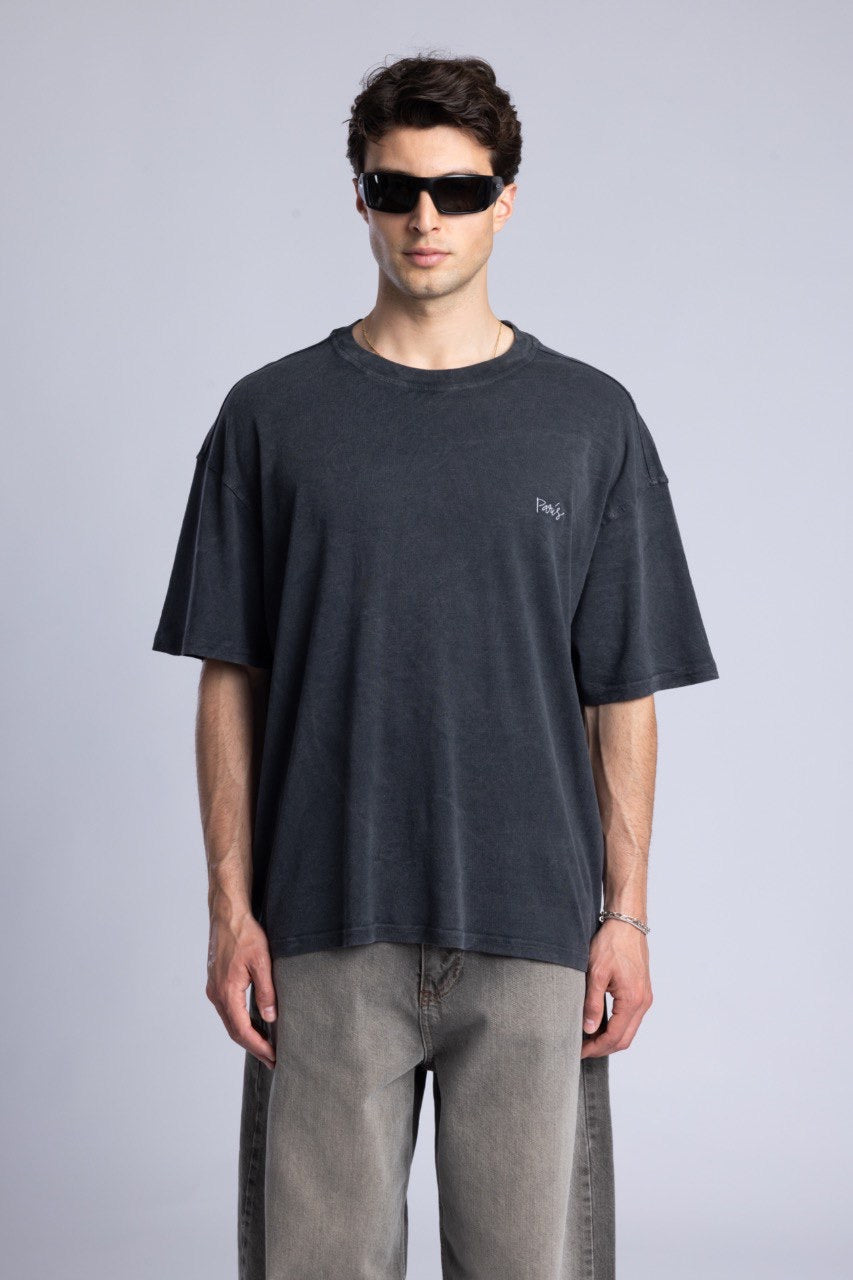 Men's Oversized T-Shirt & Wide Leg Jeans Outfit