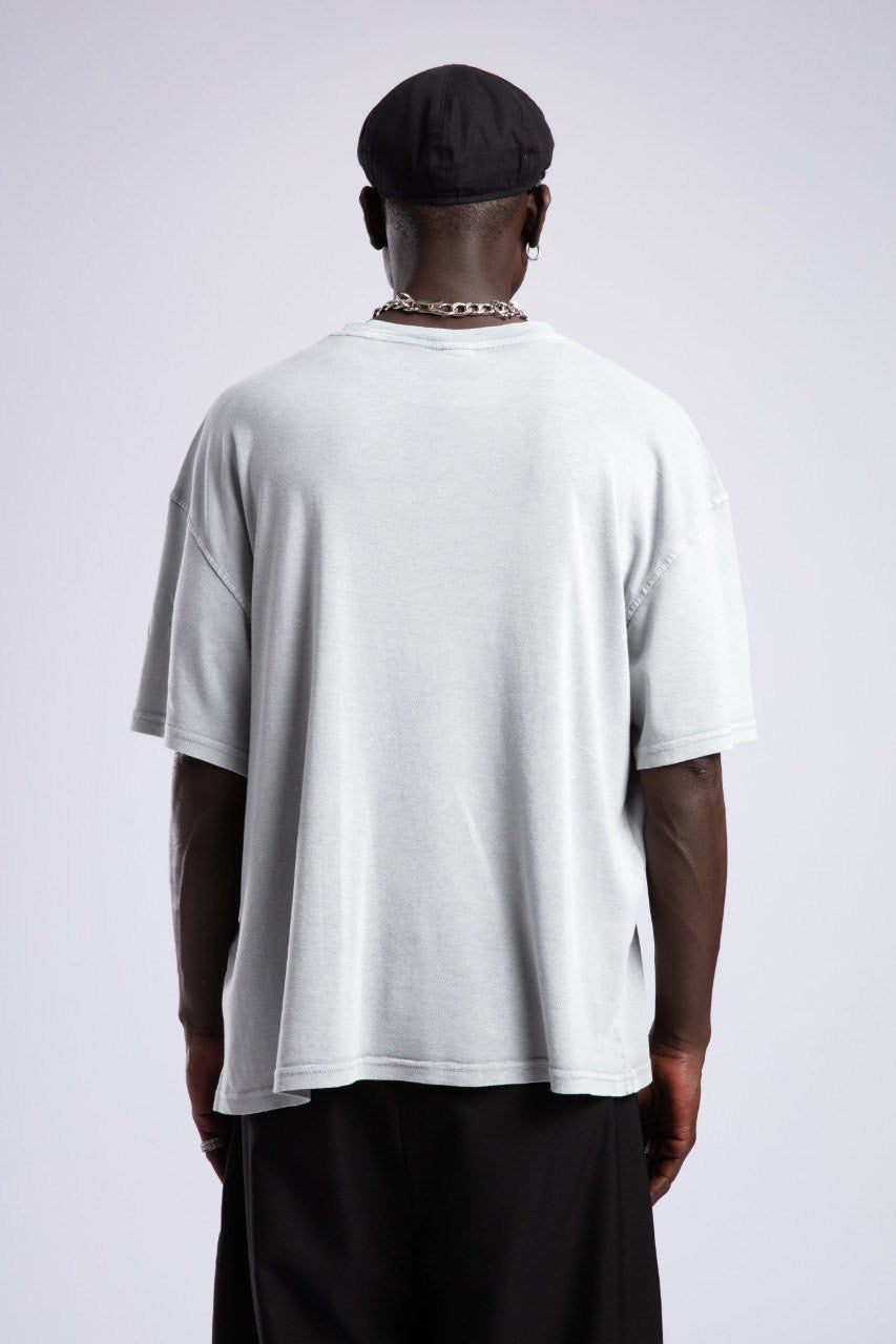 Oversized Minimalist Gray T-Shirt for Streetwear Style