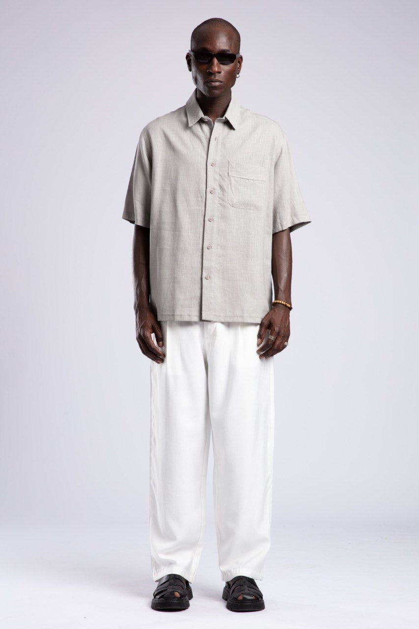 Men's Grey Short Sleeve Shirt & White Pants Set