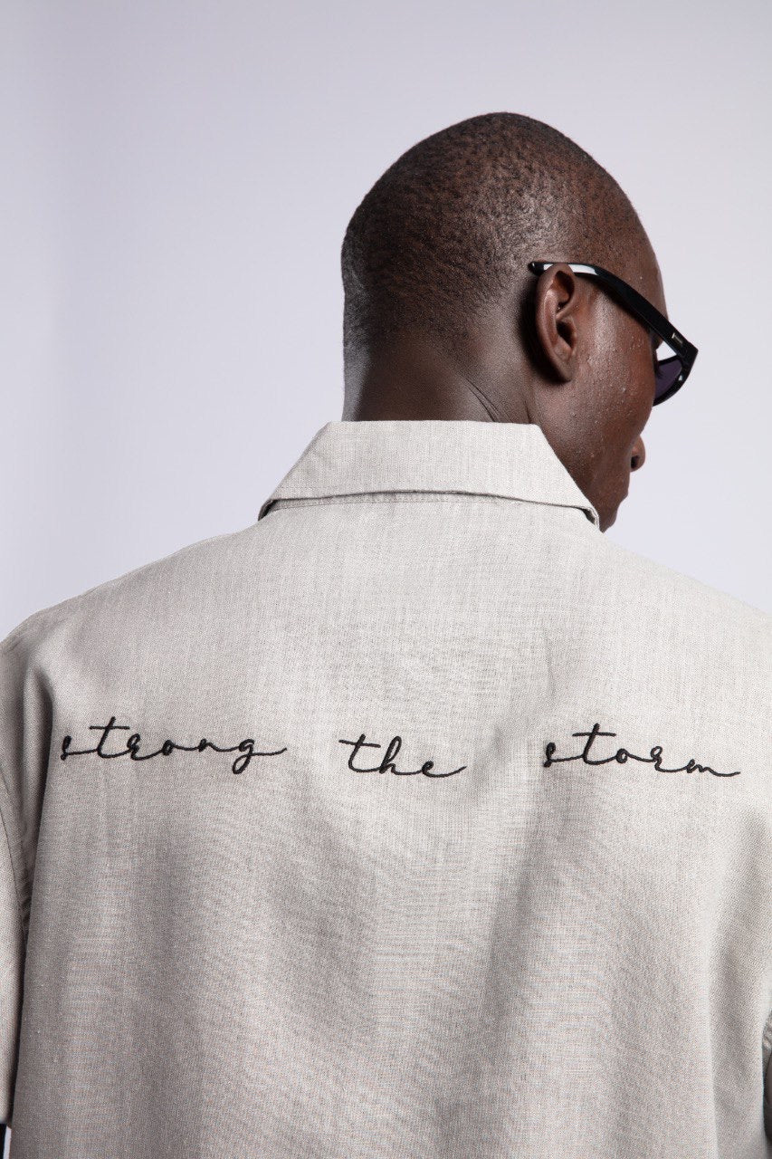 Men's Grey Short Sleeve Shirt & White Pants Set