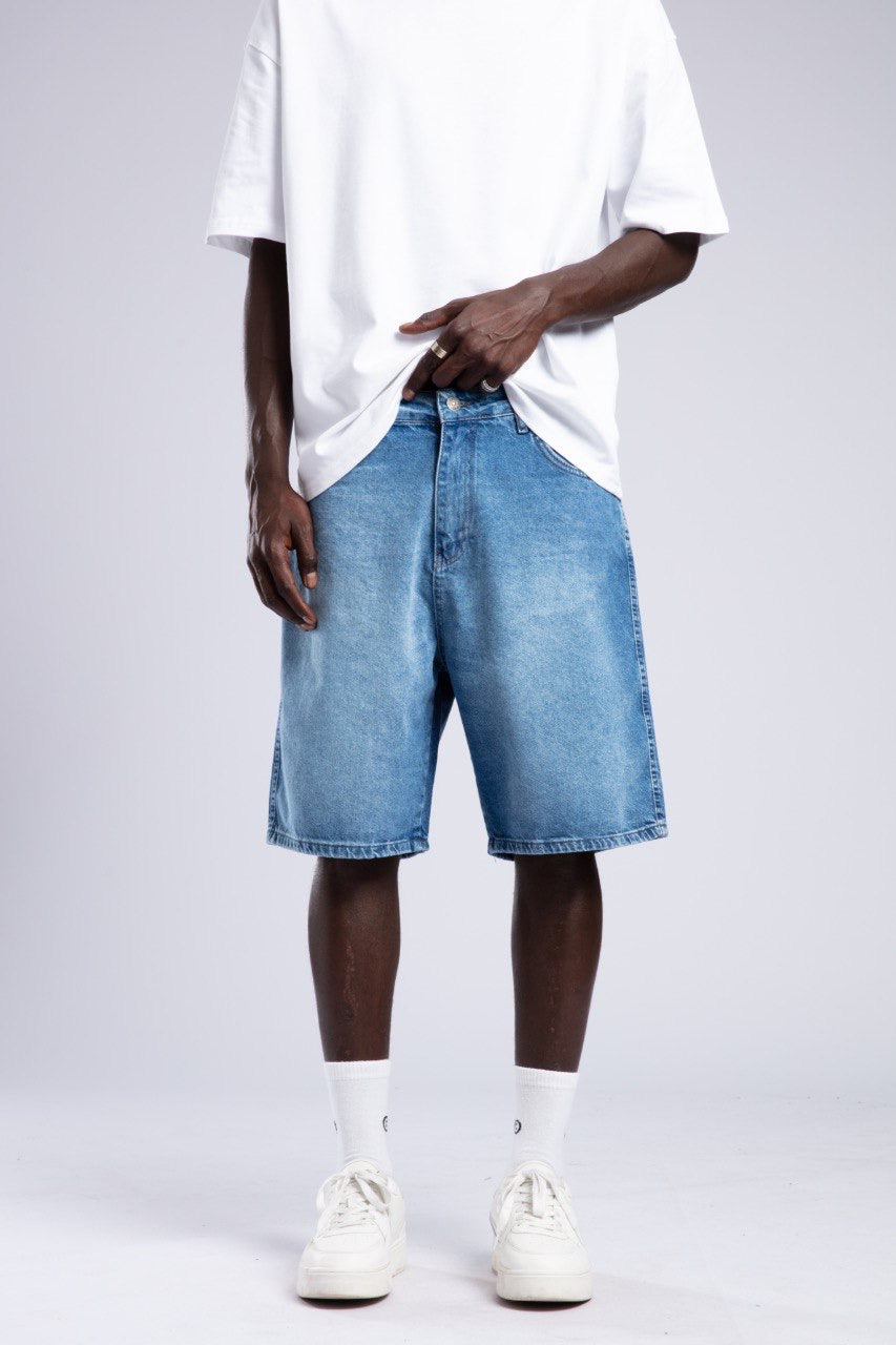 Classic Light Blue Denim Shorts – Relaxed Streetwear Style
