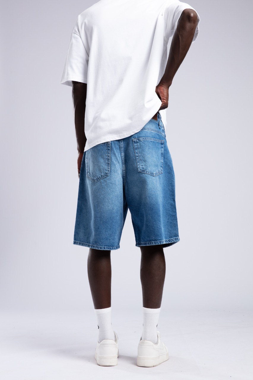 Classic Light Blue Denim Shorts – Relaxed Streetwear Style