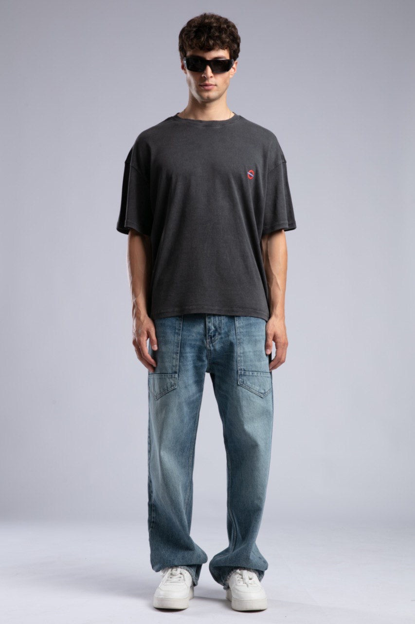 Minimal Logo Black Oversized Tee for Men Streetwear