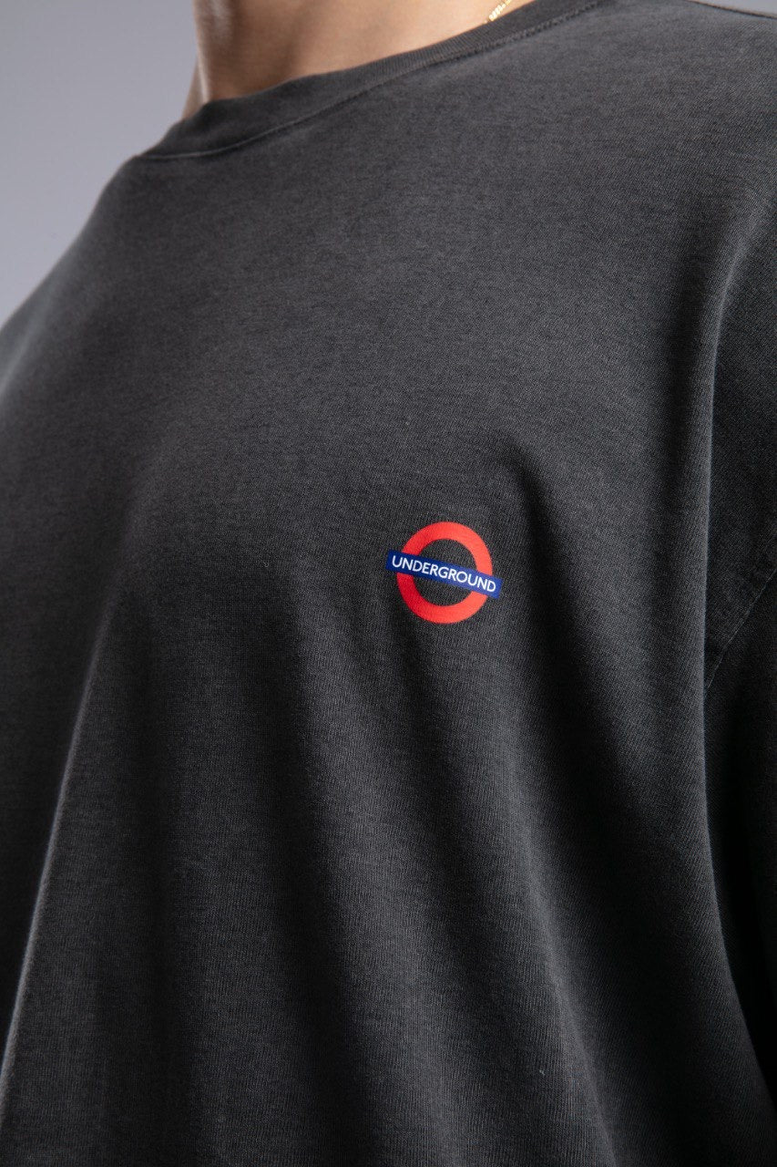 Minimal Logo Black Oversized Tee for Men Streetwear