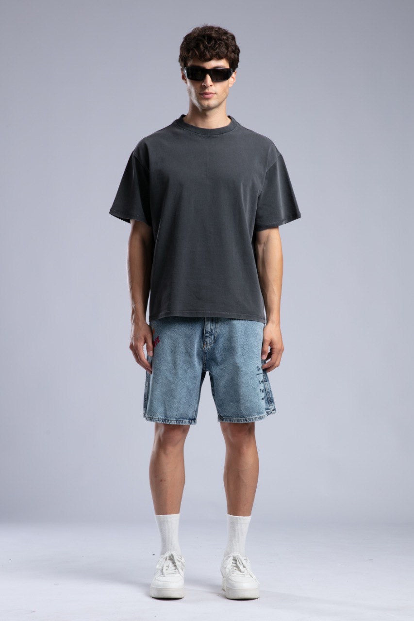 Men’s Charcoal Oversized T-Shirt with Casual Denim Shorts