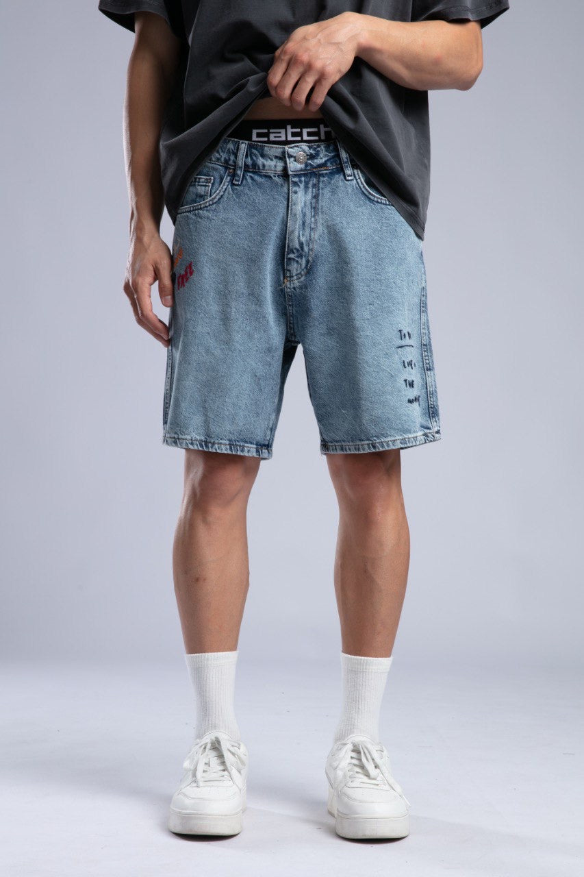 Men’s Charcoal Oversized T-Shirt with Casual Denim Shorts