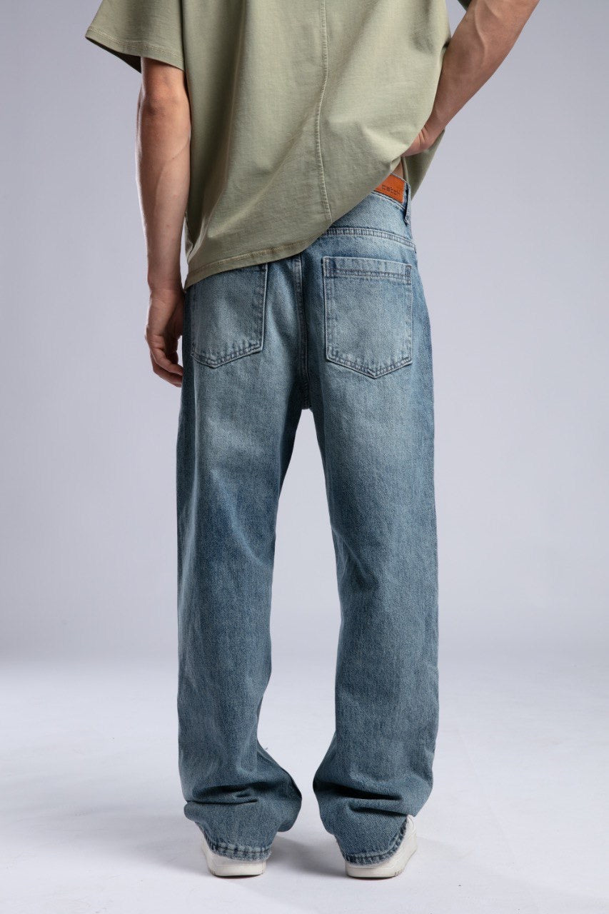 Oversized Light Blue Wide-Leg Utility Denim Jeans