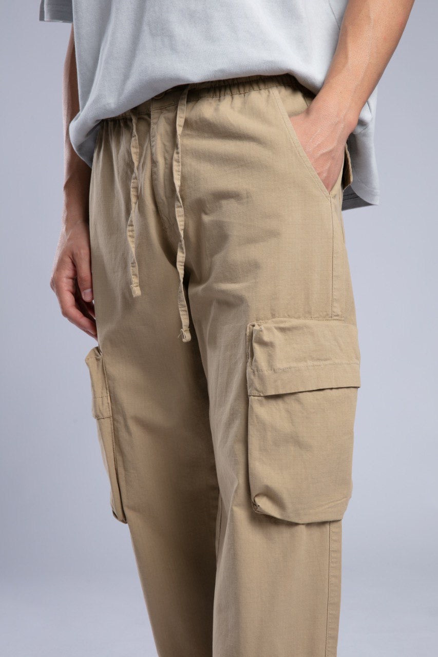 Men’s Khaki Cargo Drawstring Pants – Casual Utility Style