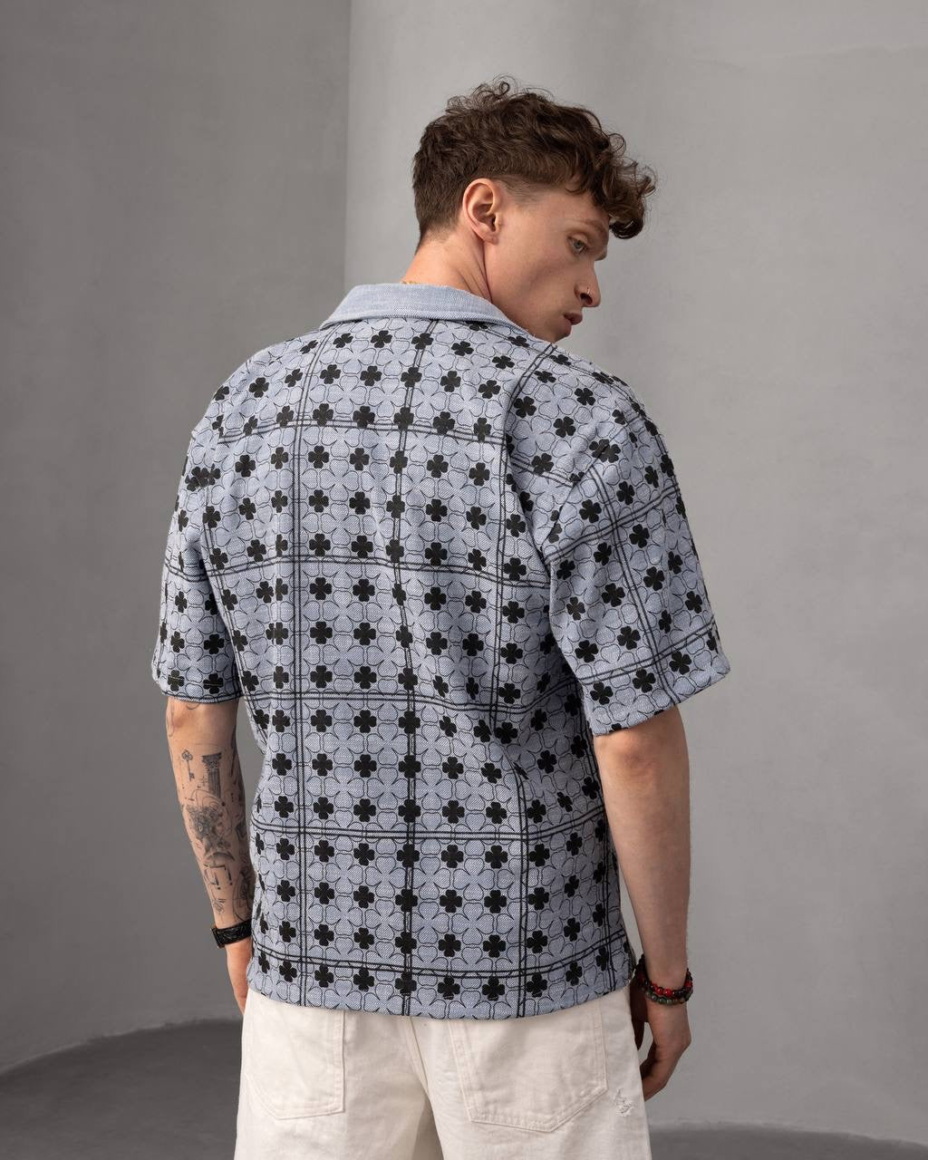 Clover Pattern Men's Short Sleeve Button-Up Shirt – Casual Summer Style