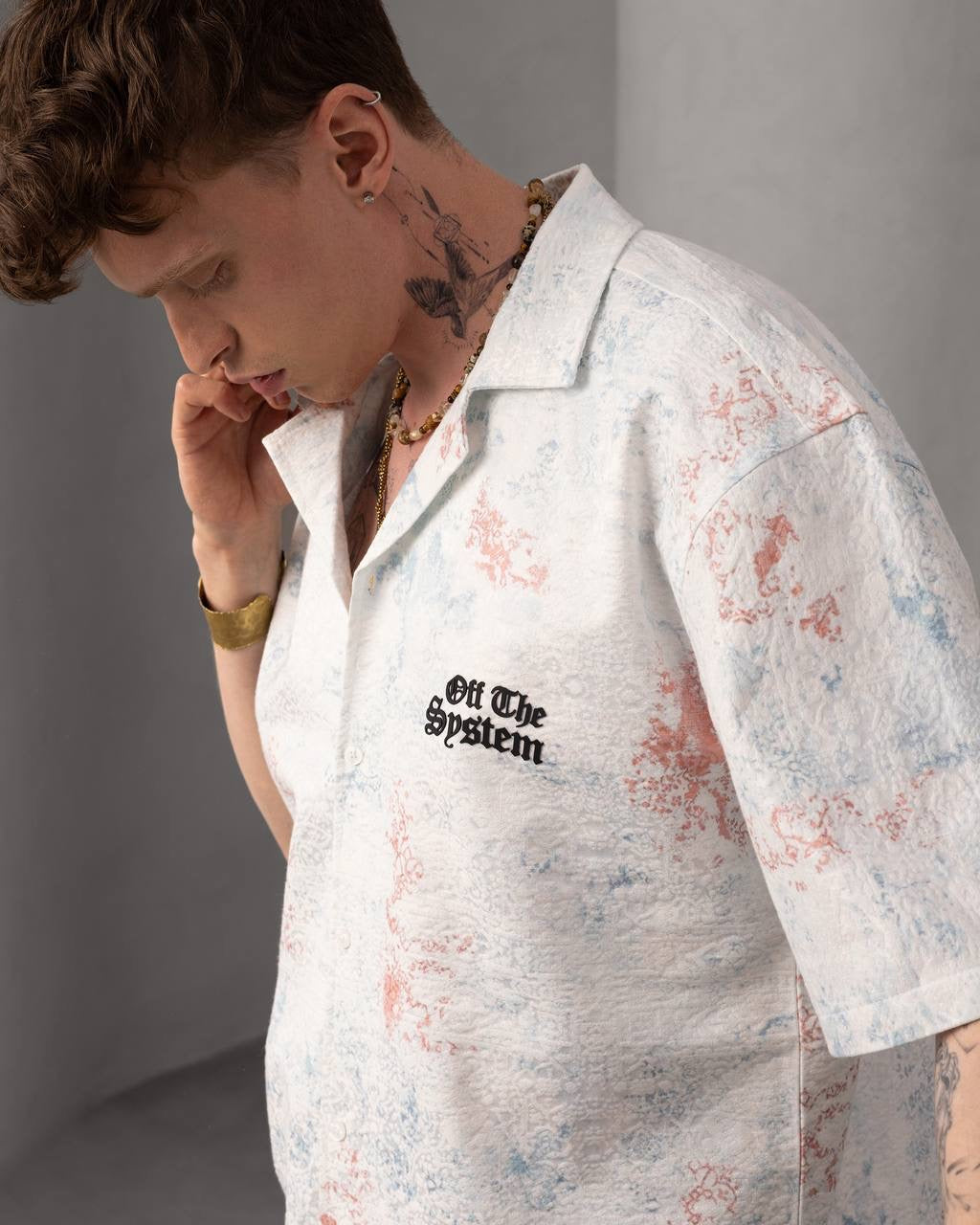 Embossed Pastel Short Sleeve Button-Up Jacquard Resort Shirt