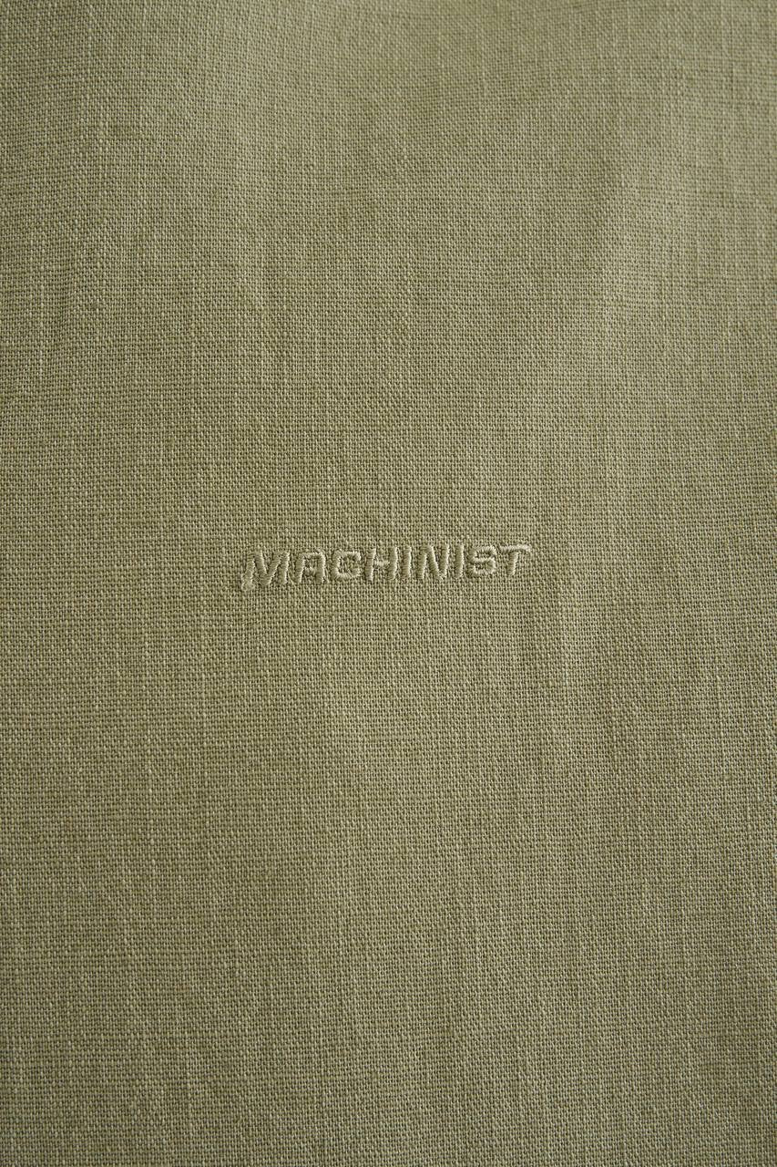 Men’s Relaxed Fit Short Sleeve Button-Down Shirt