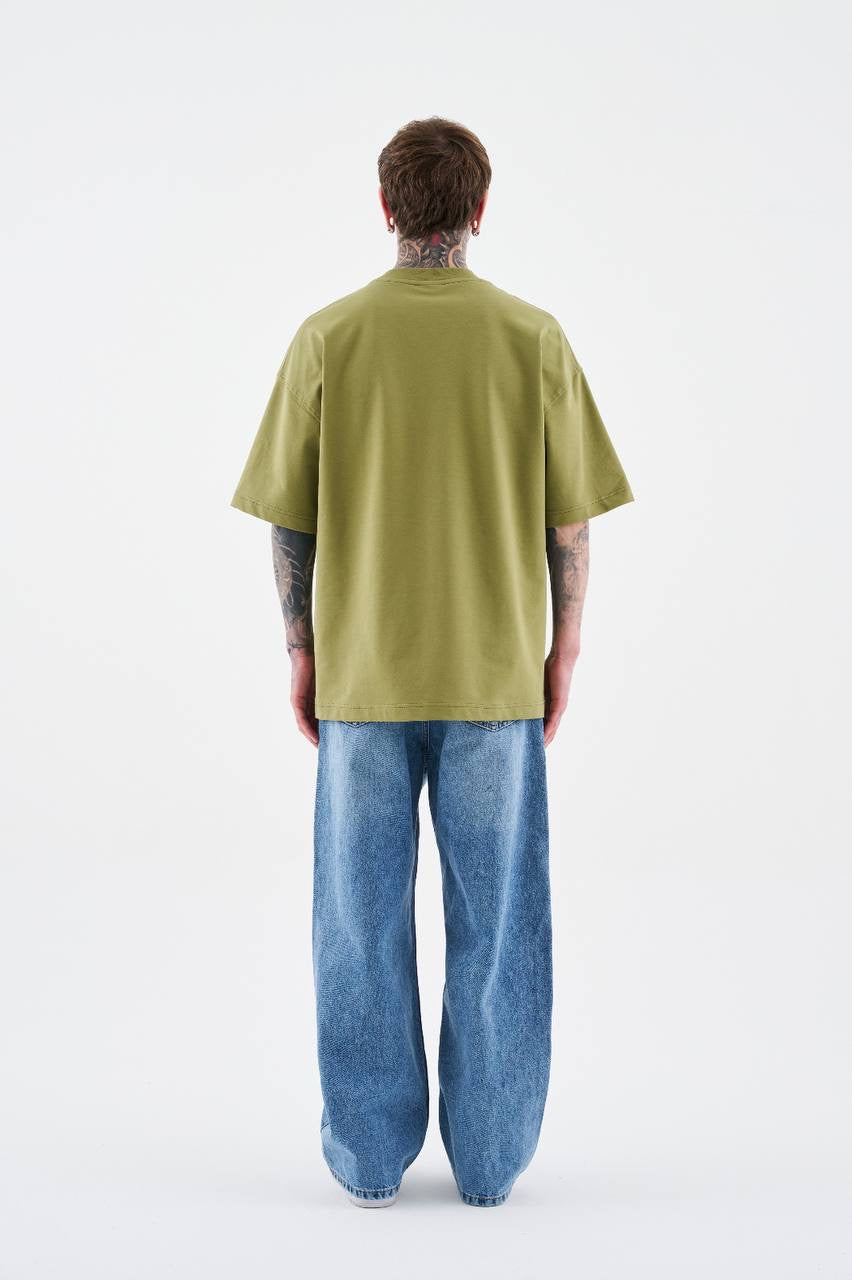 Men's Arrow Graphic Short Sleeve T-Shirt in Military Green