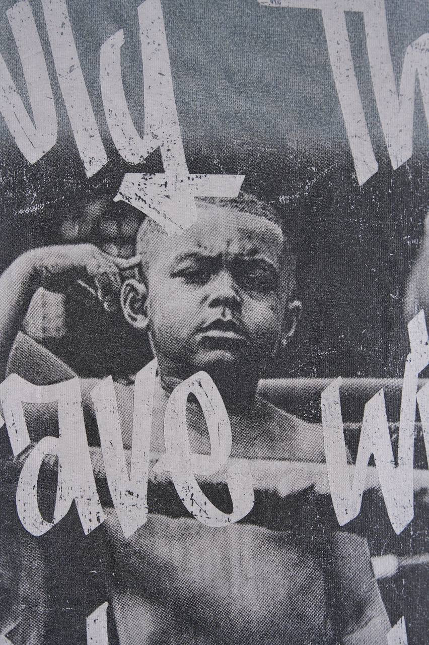 Men’s Oversized Short Sleeve T-Shirt with Slogan and Photo Print