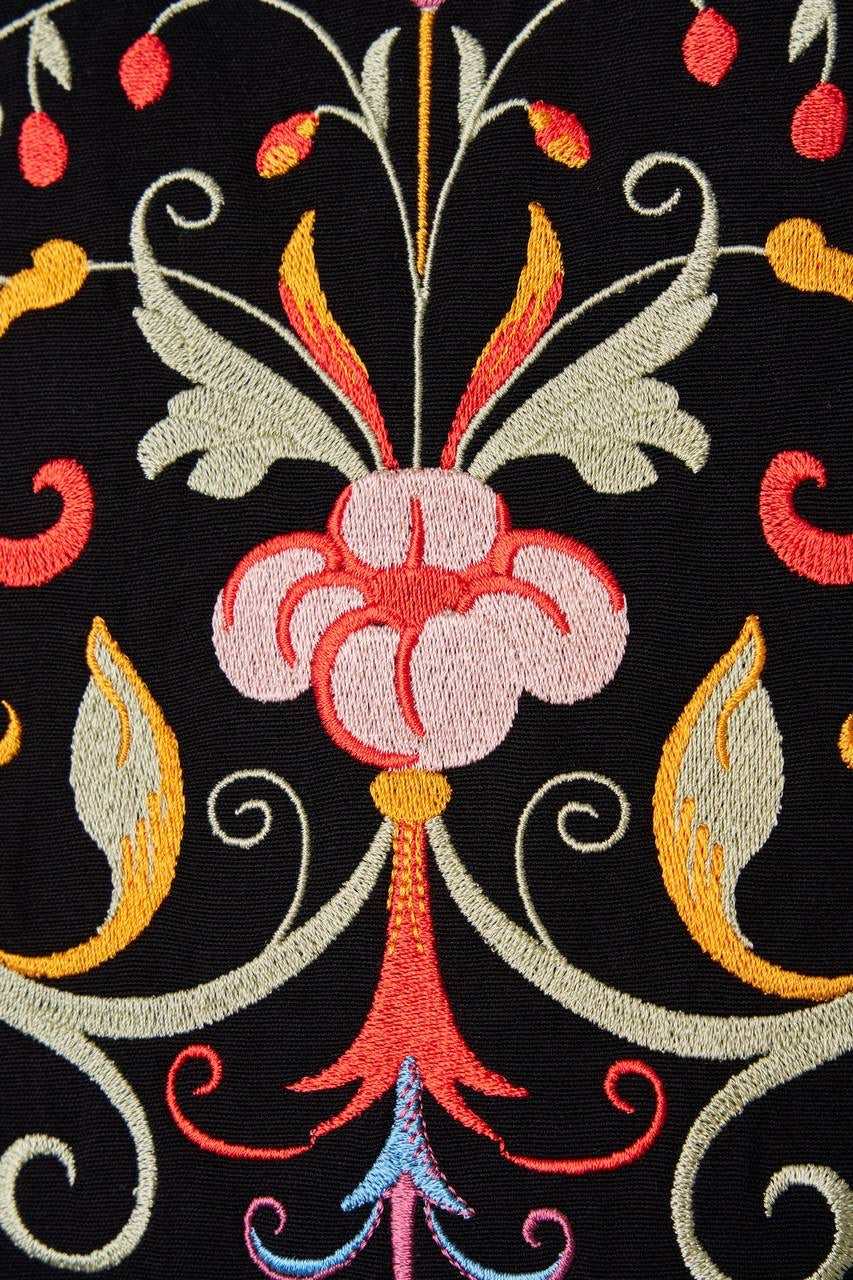 Men’s Relaxed Fit Floral Embroidered Shirt in Soft Viscose