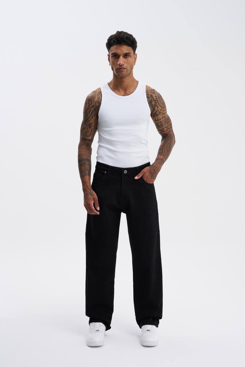 Relaxed Baggy Jeans – Effortless Street Style