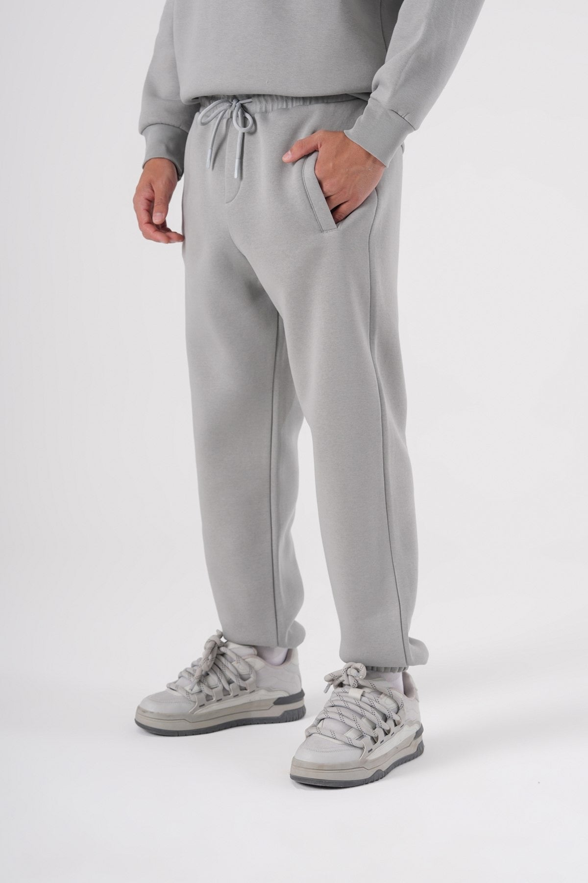 Light Gray Slim Fit Jogger Pants – Unisex Casual Streetwear Bottoms