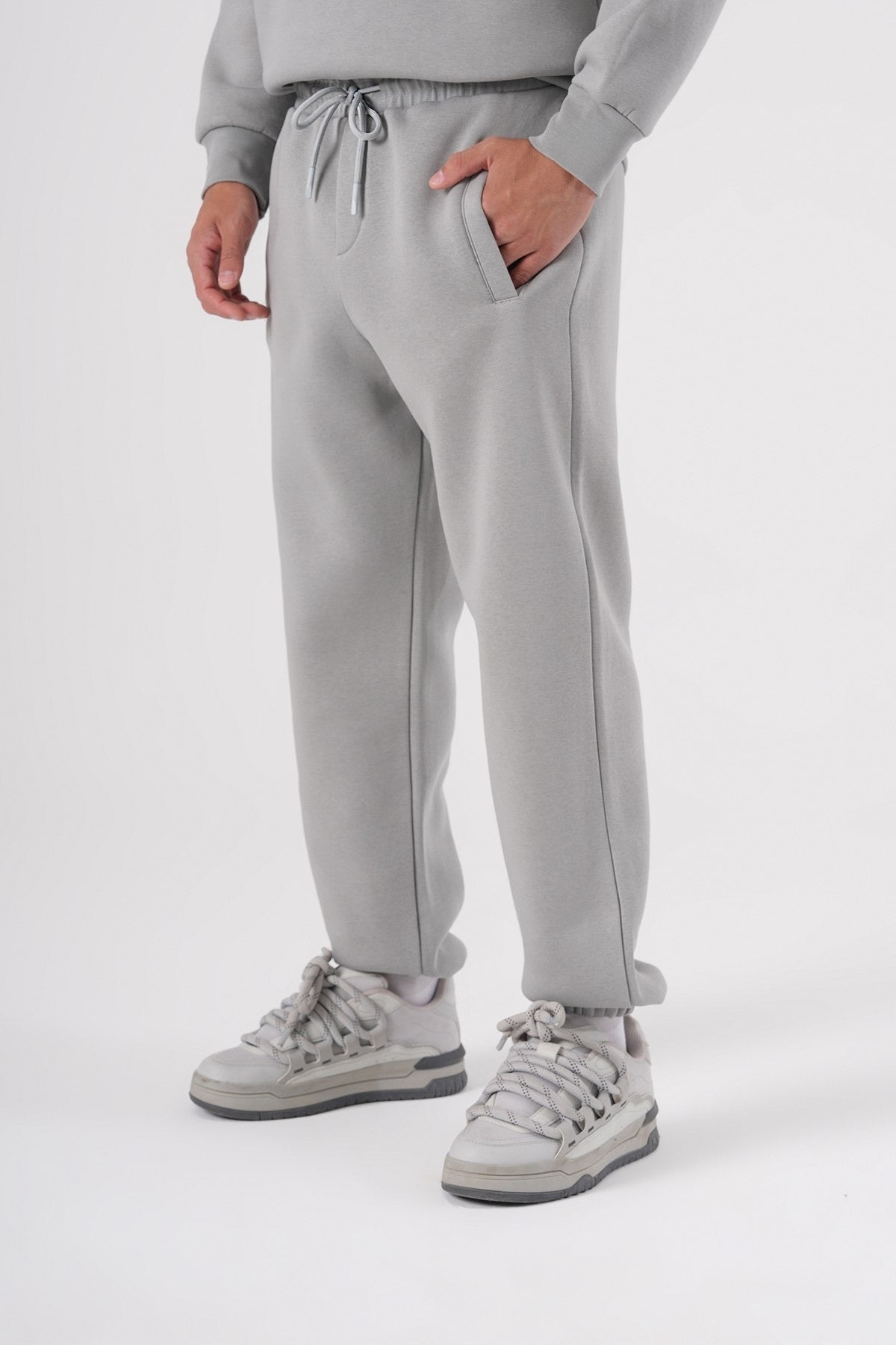 Light Gray Slim Fit Jogger Pants – Unisex Casual Streetwear Bottoms