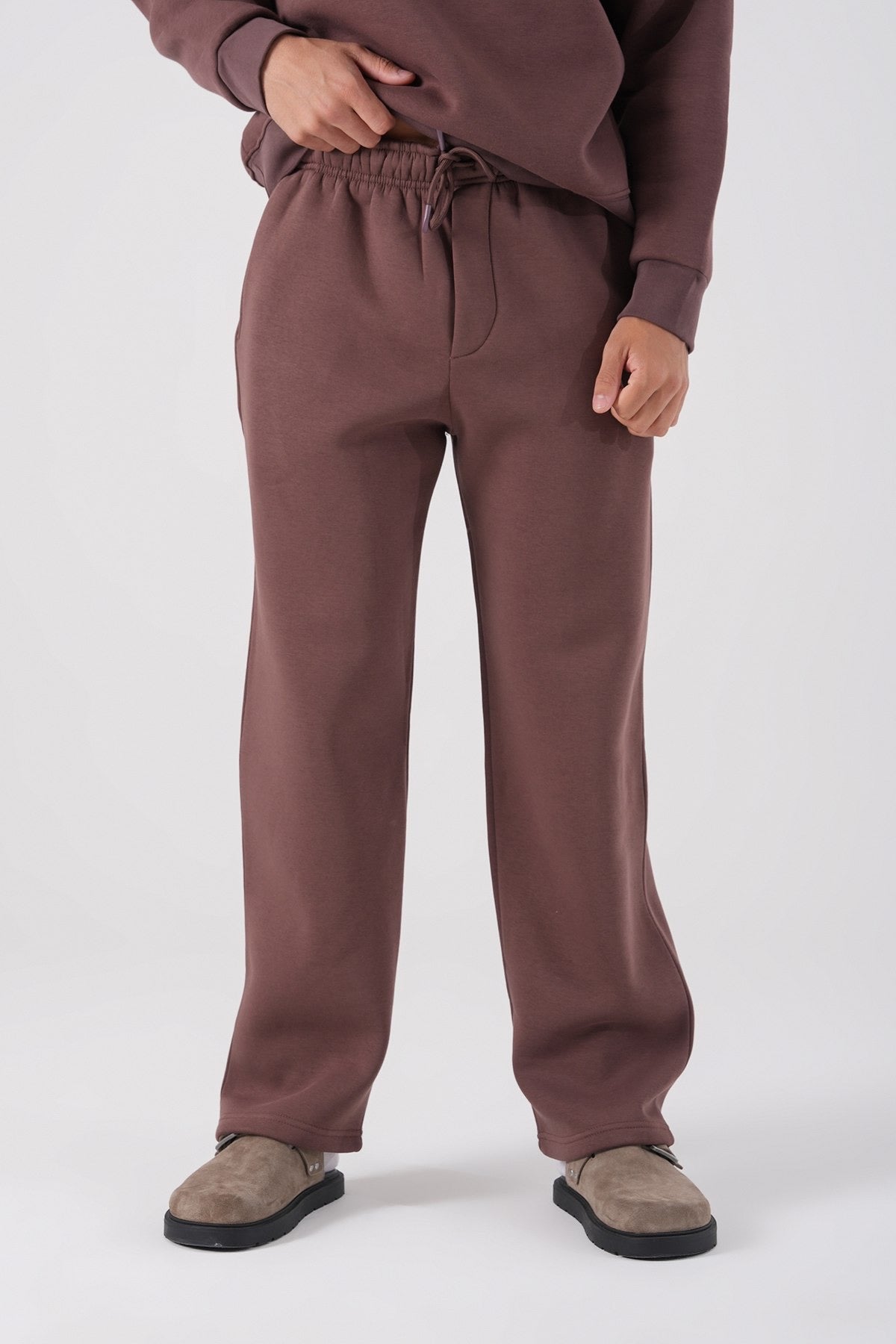 Dark Brown Straight Fit Jogger Pants – Unisex Casual Streetwear Bottoms