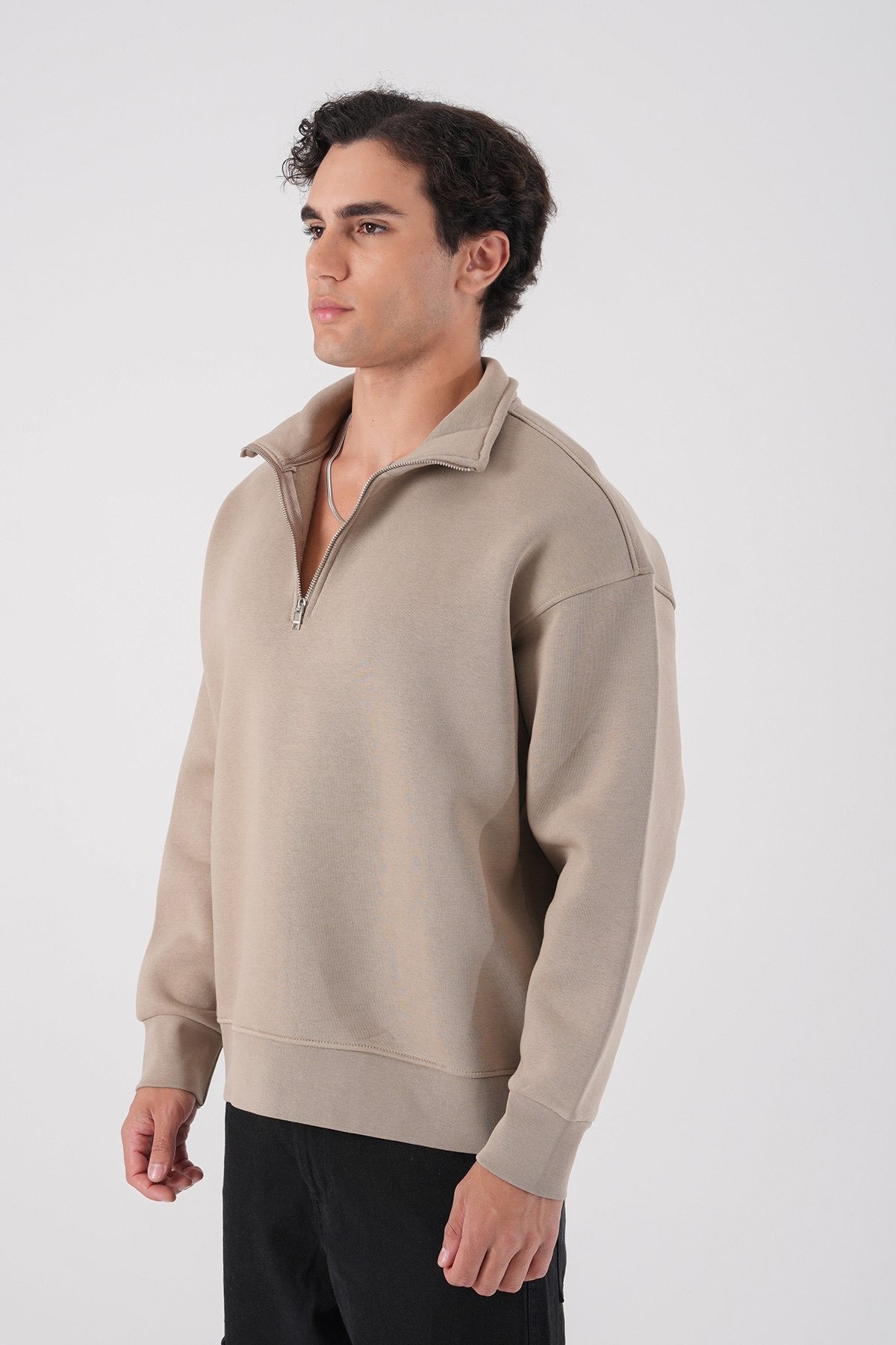 Beige Half-Zip Sweatshirt – Unisex Minimal Streetwear Pullover