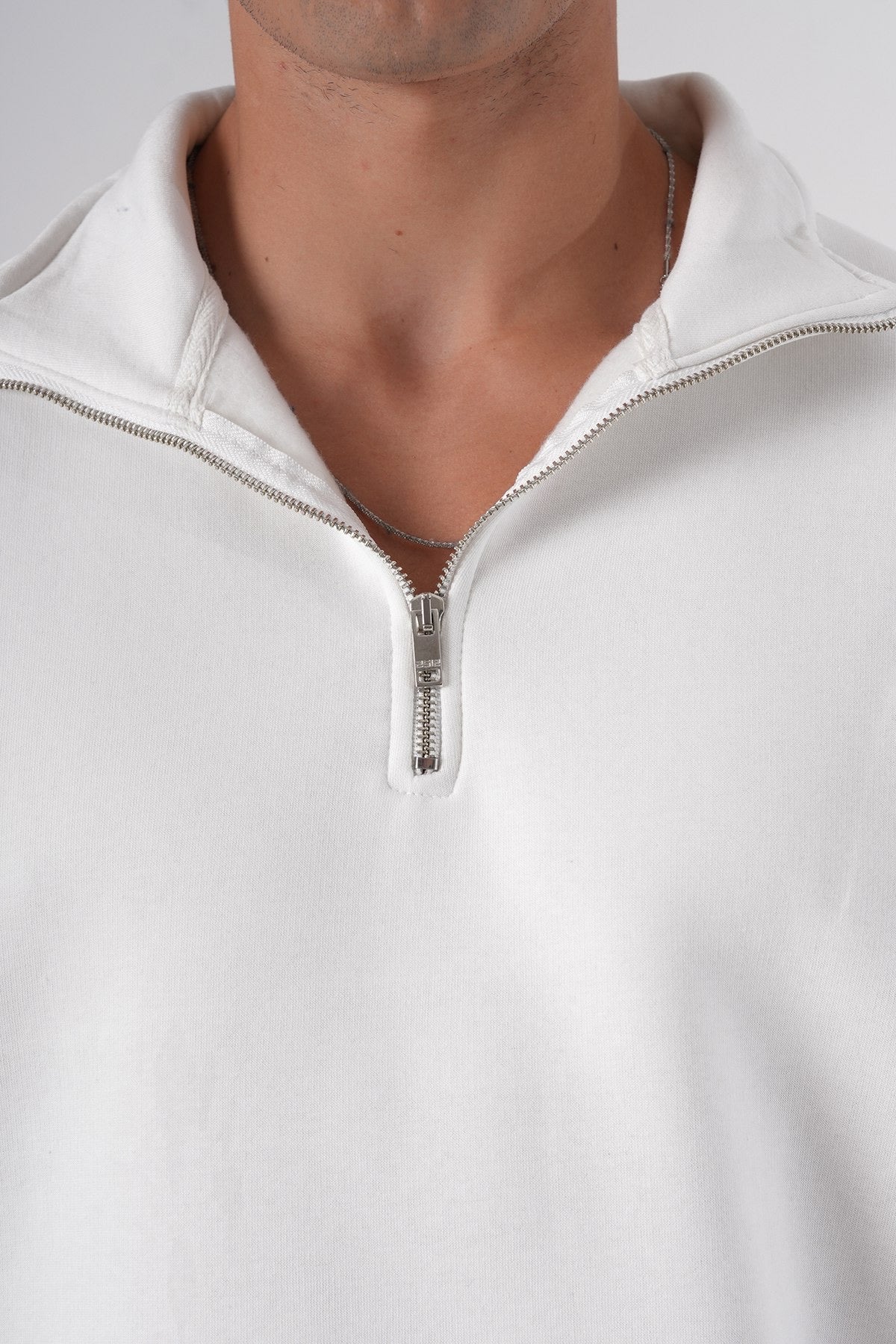 White Half-Zip Sweatshirt – Minimalist Unisex Pullover