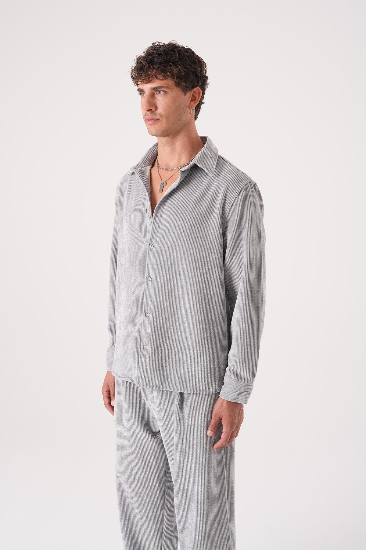 Men’s Light Grey Corduroy Shirt – Long Sleeve Button-Up Casual Shirt
