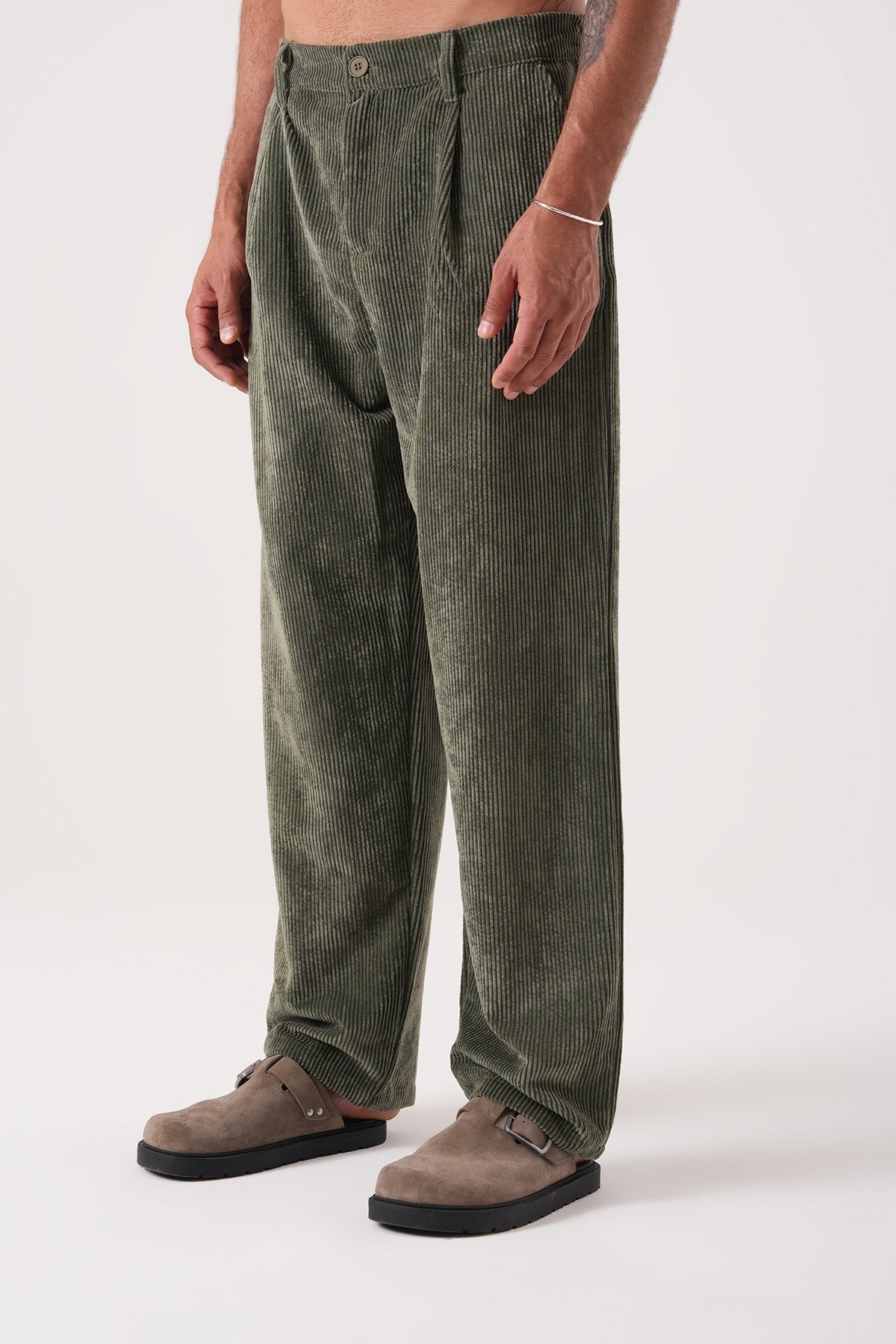 Men’s Olive Green Corduroy Pants – Relaxed Fit Straight Leg Trousers